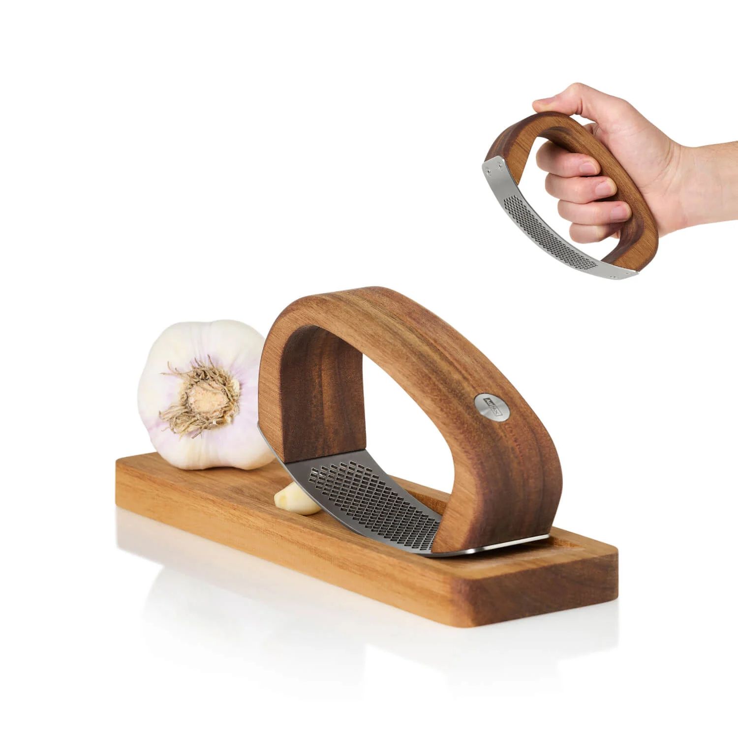 AdHoc RoccaAlio Garlic Press & Chopping Board - Image 4