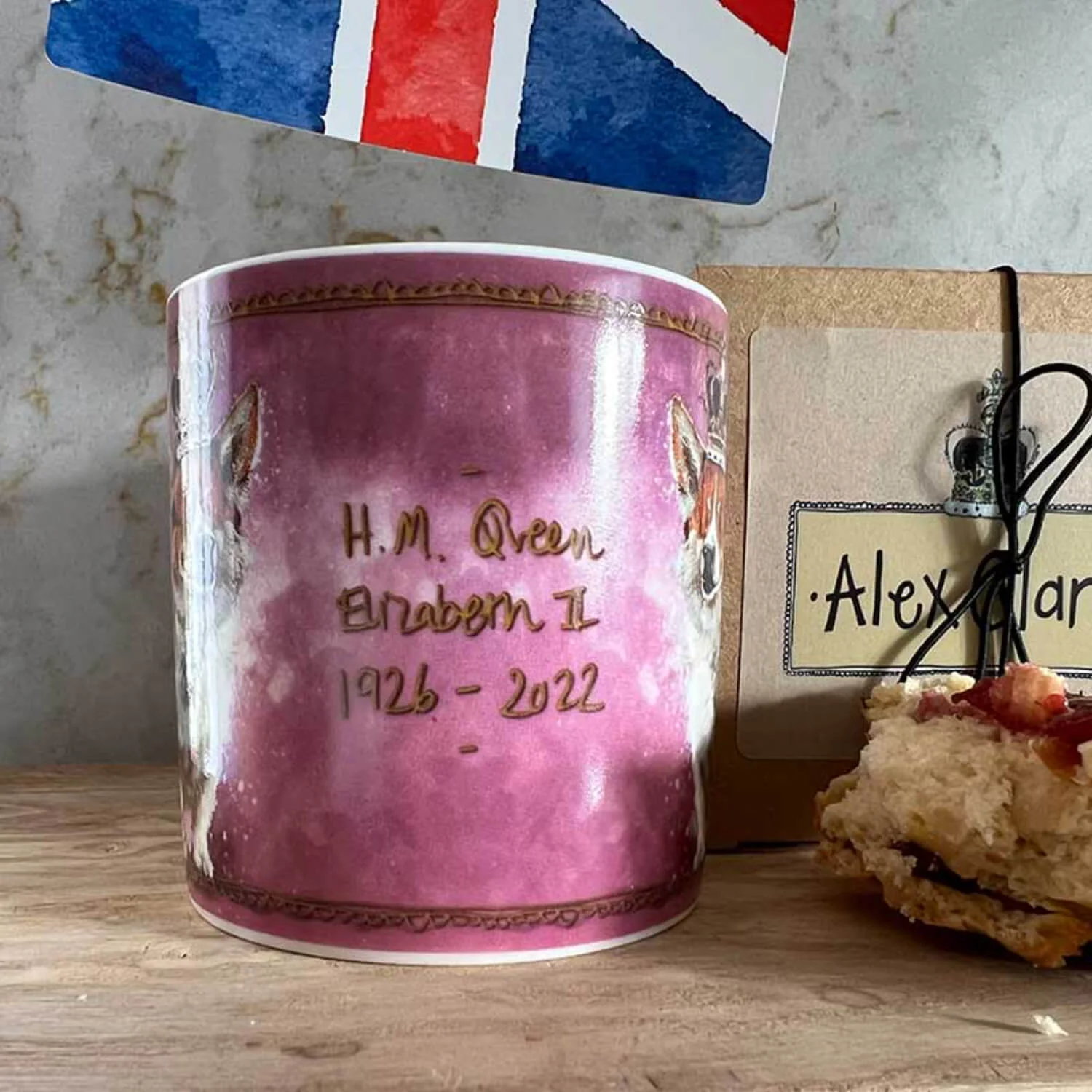 Alex Clark 360ml Queen Elizabeth II Commemorative Mug - Image 2
