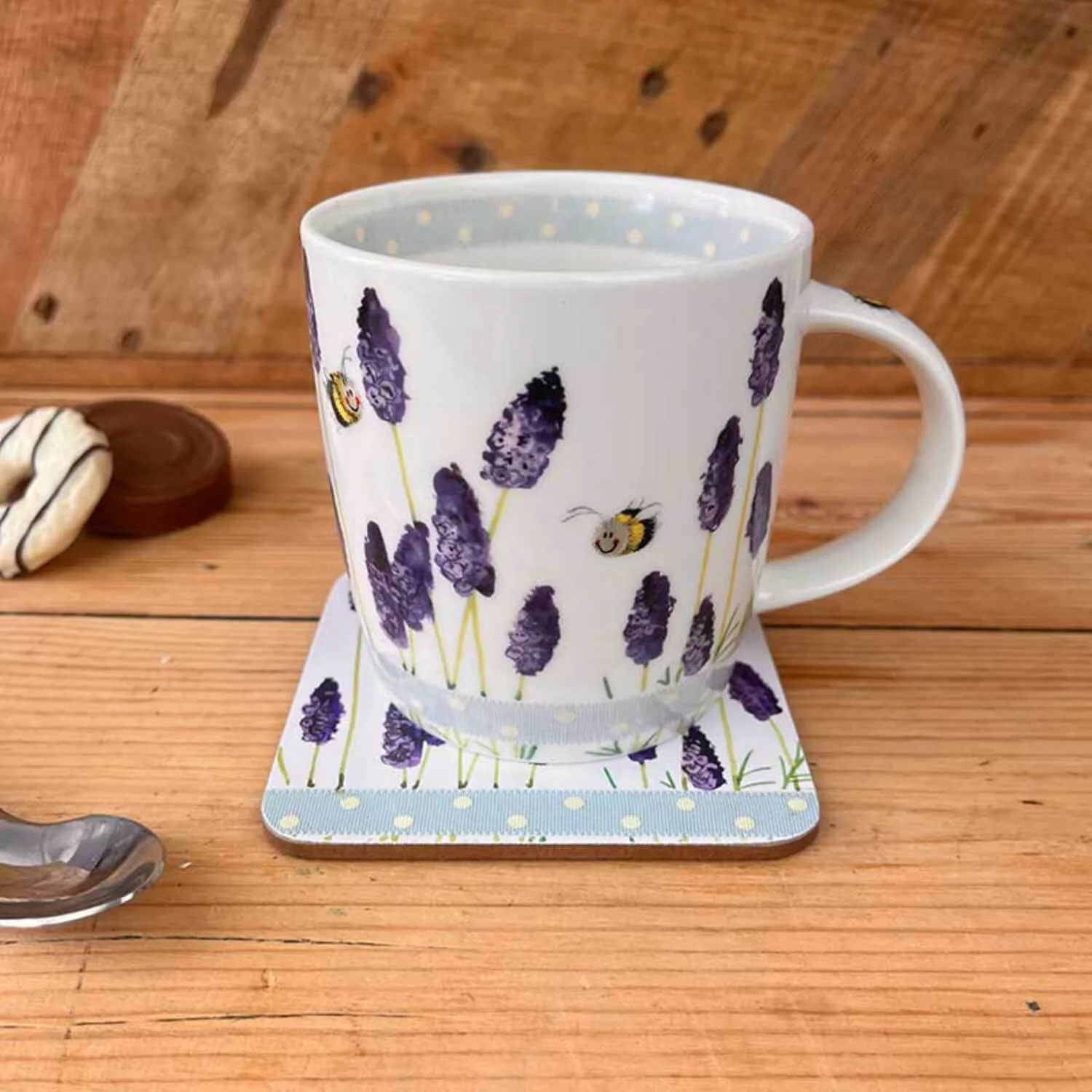 Alex Clark 400ml Mug - Lavender Bees - Image 4