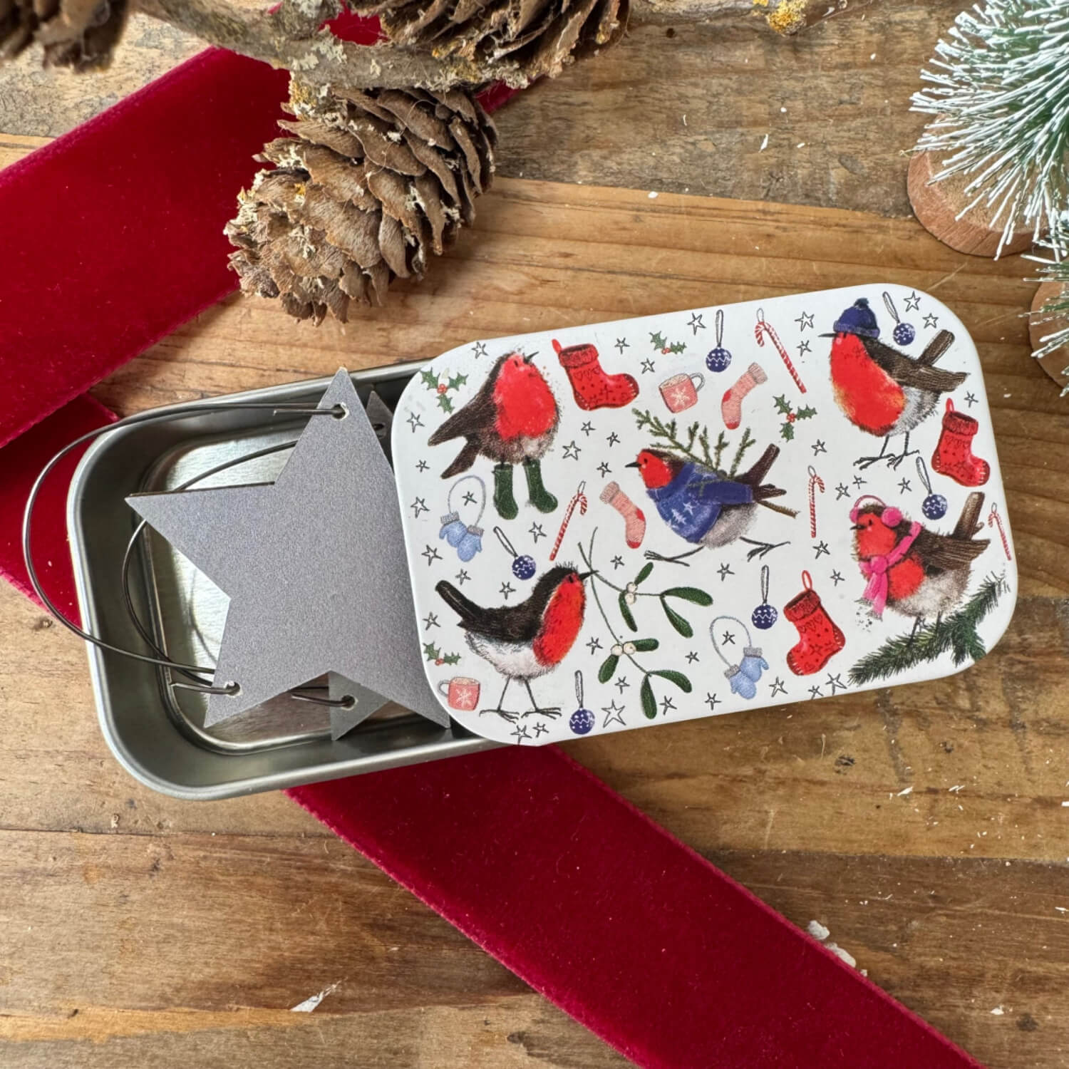 Alex Clark Christmas Small Sliding Tin - Festive Robins - Image 2
