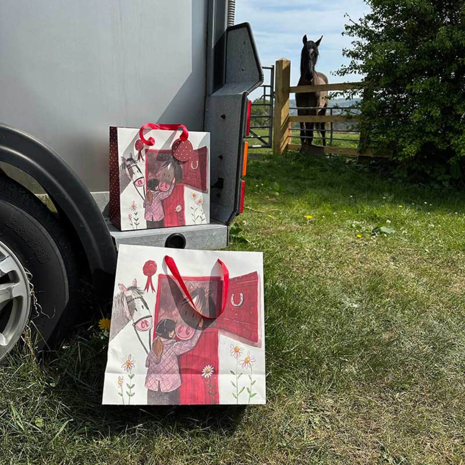 Alex Clark Medium Gift Bag - Horses - Image 3