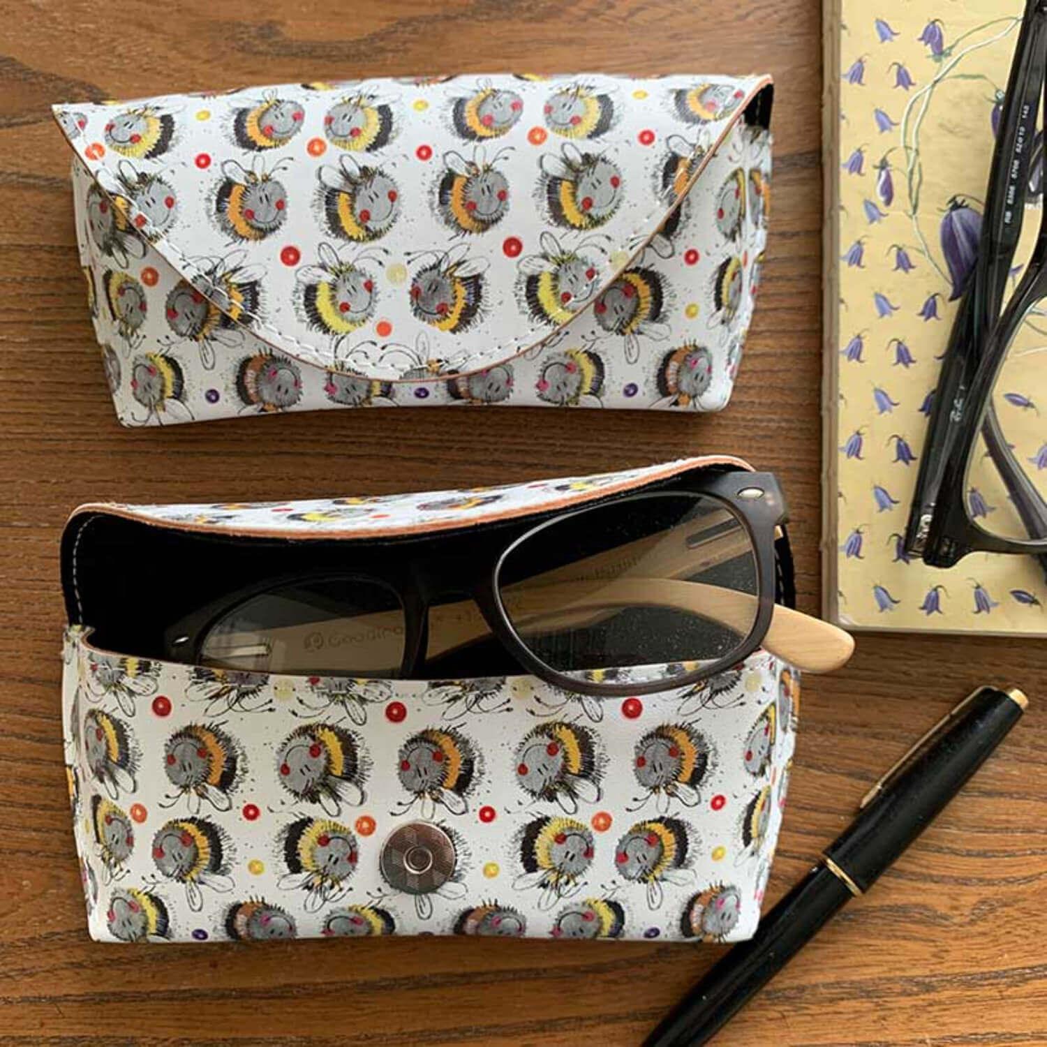 Alex Clark Spectacle Case - Bees