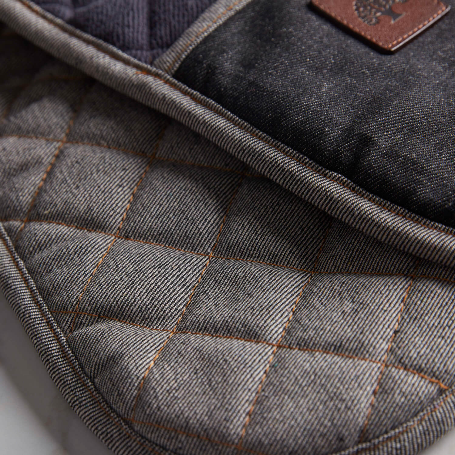 Barbary & Oak Denim Double Oven Glove - Image 4