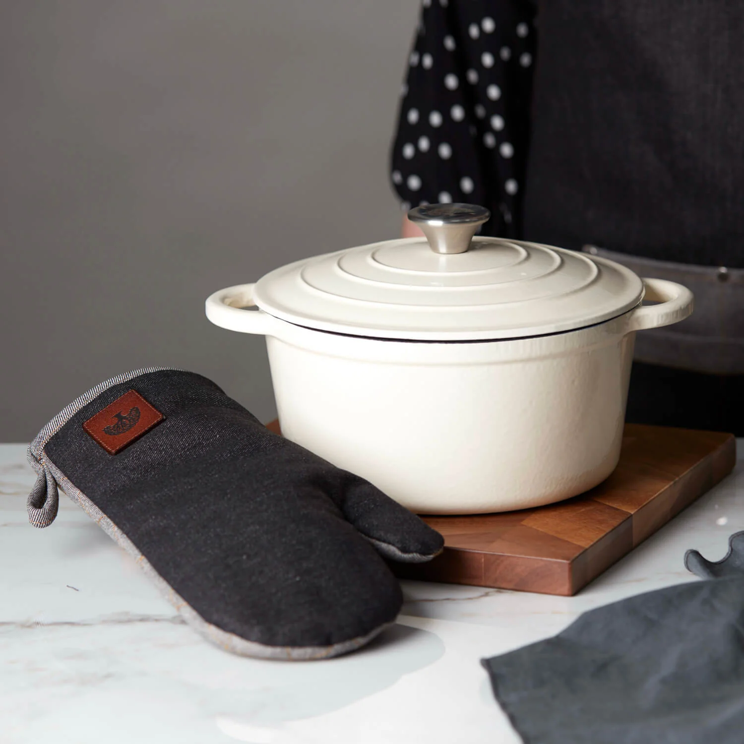 Barbary & Oak Denim Single Oven Glove - Image 6