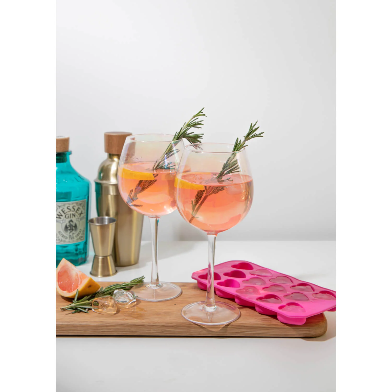 Barcraft Silicone Heart Ice Cube Tray - Pink - Image 4