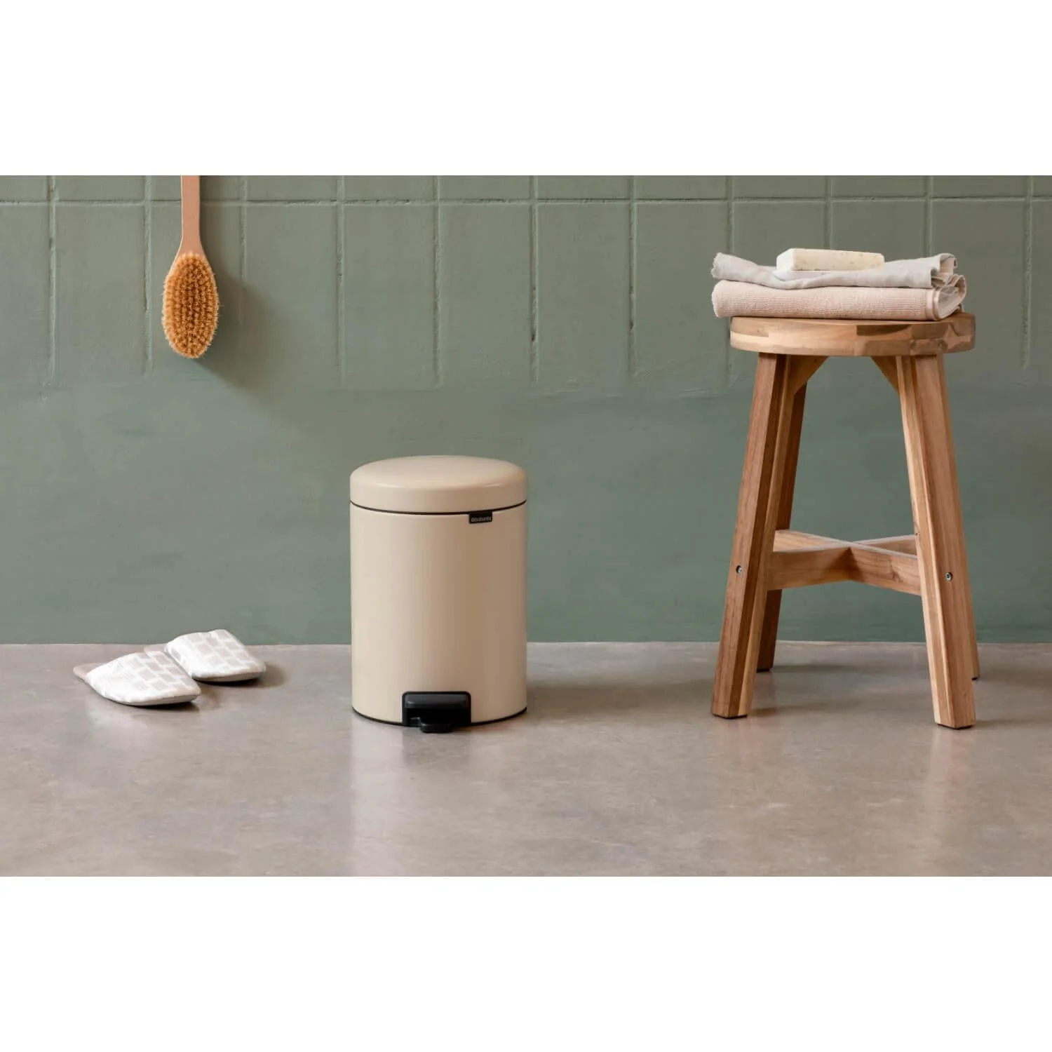 Brabantia NewIcon 3 Litre Pedal Bin - Soft Beige - Image 7