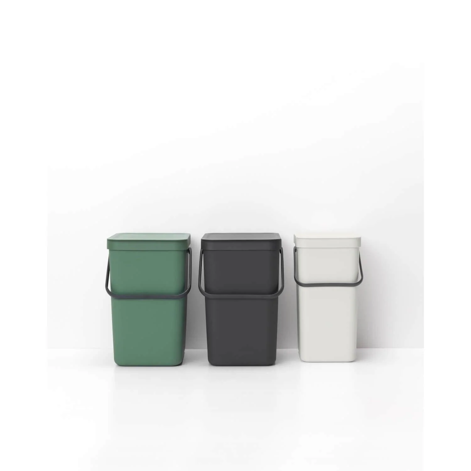 Brabantia Sort & Go 16 Litre Waste Bin - Light Grey - Image 8