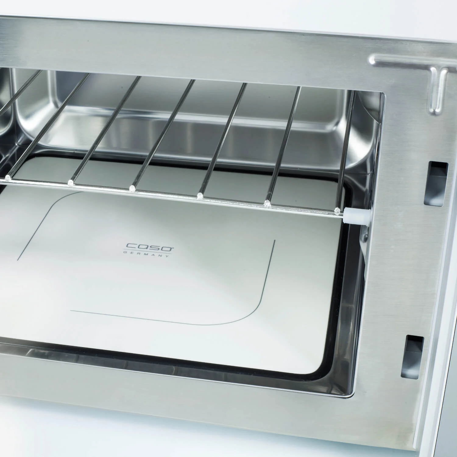 Caso Design MCG25 Ceramic Chef 3-in-1 Microwave - Image 3