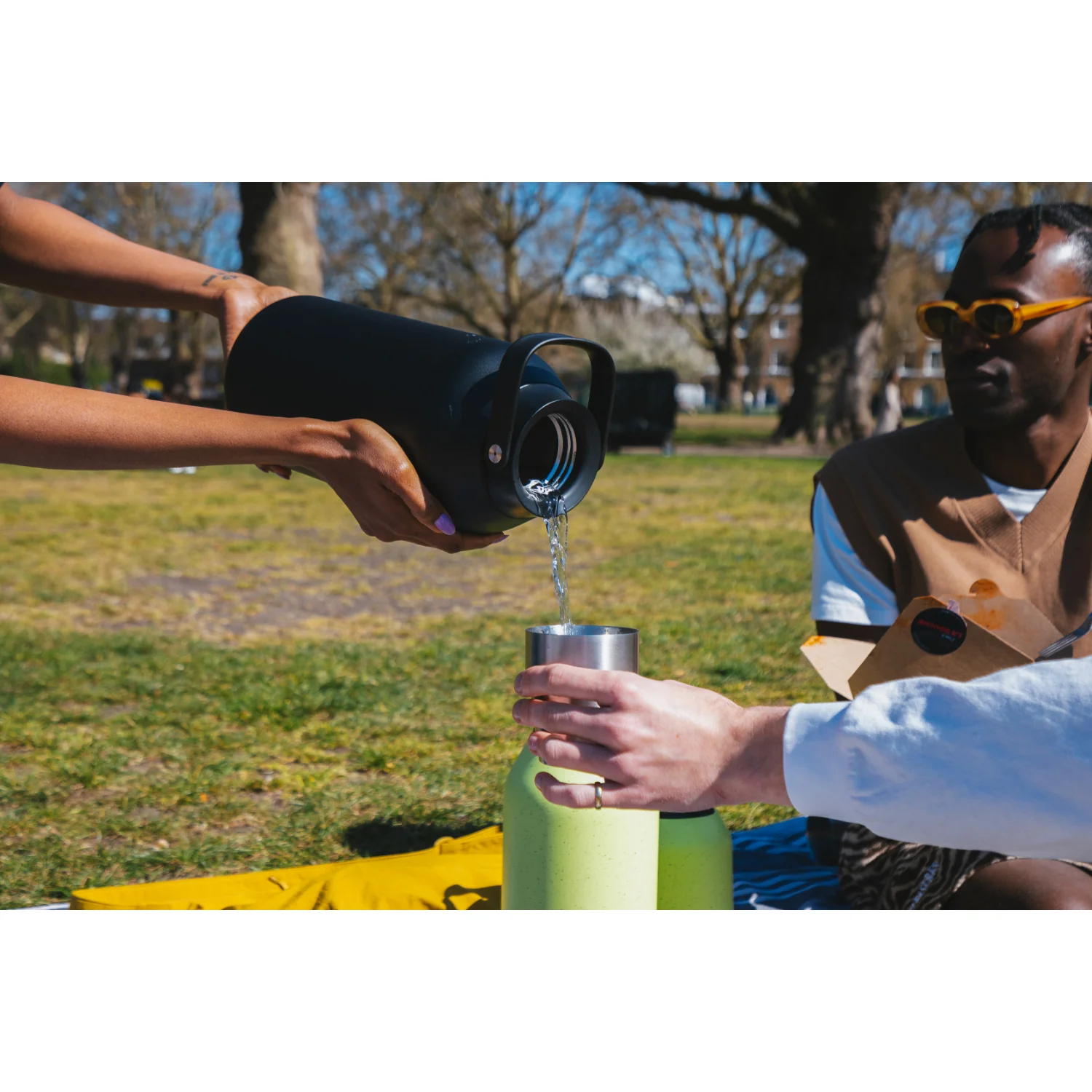 Chilly's Series 2 Big Mouth 2-Litre Water Bottle - Limelite Fleck - Image 8