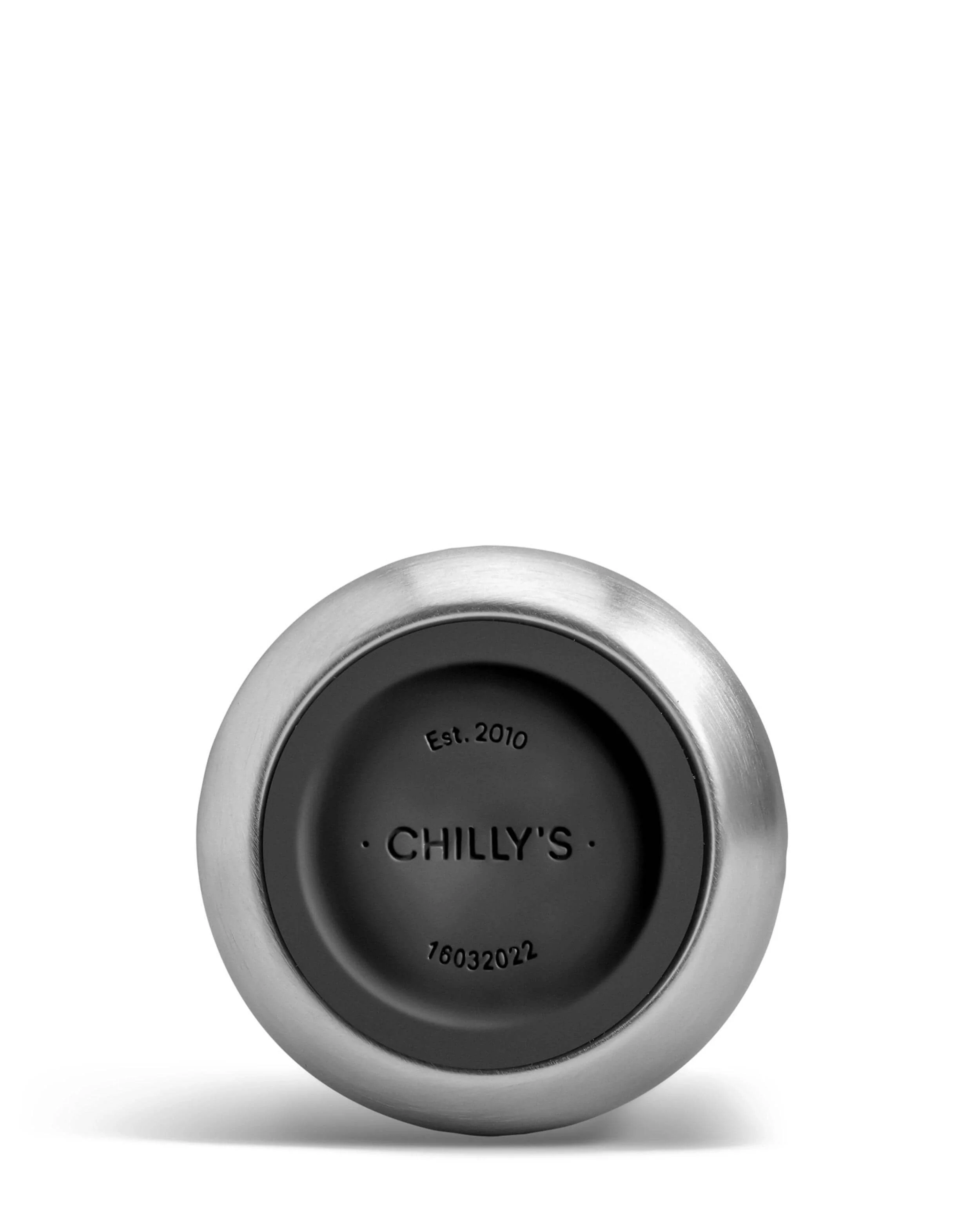 Chilly's Series 2 Flip Reusable 500ml 90% Recycled Stainless Steel Water Bottle - Image 3