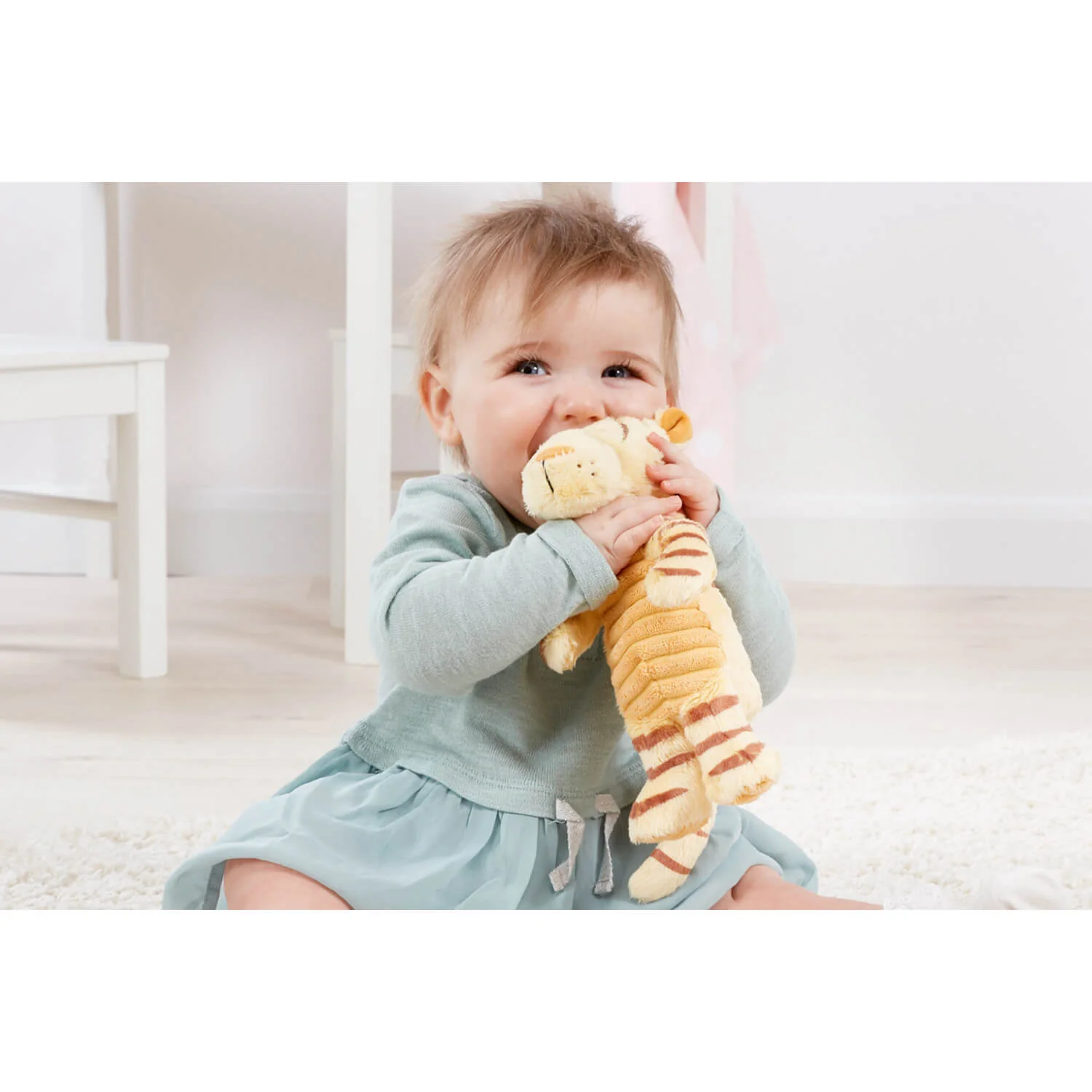 Classic Pooh Hundred Acre Wood Soft Toy - Tigger - Image 5