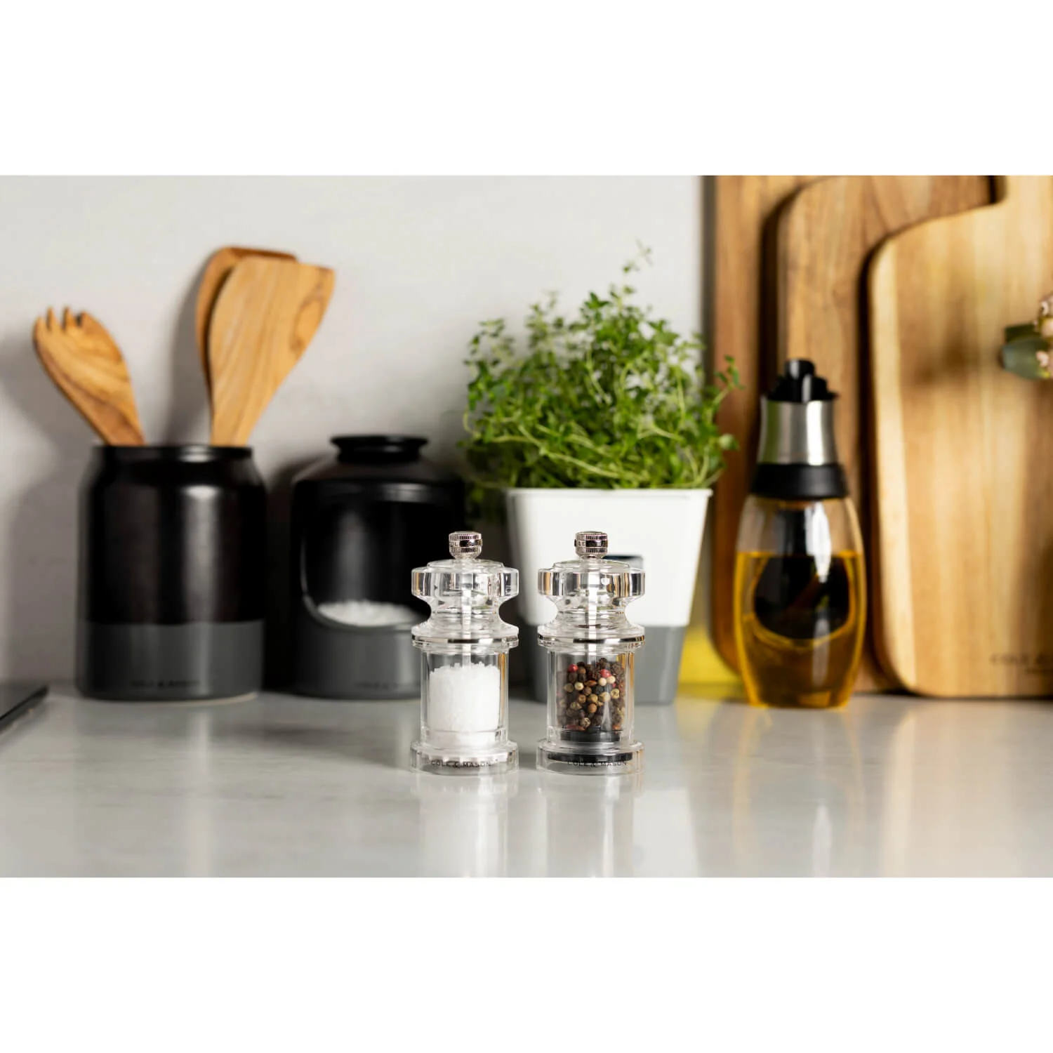 Cole & Mason 675 11.8cm Acrylic Salt & Pepper Mill Set - Image 5