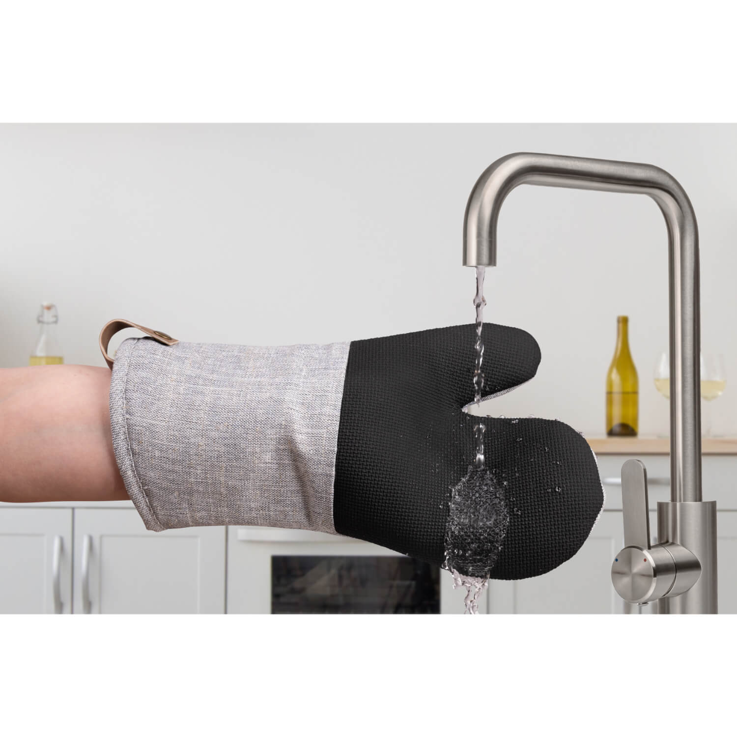 Cuisinart Neoprene Pack of 2 Oven Mitts - Grey - Image 10