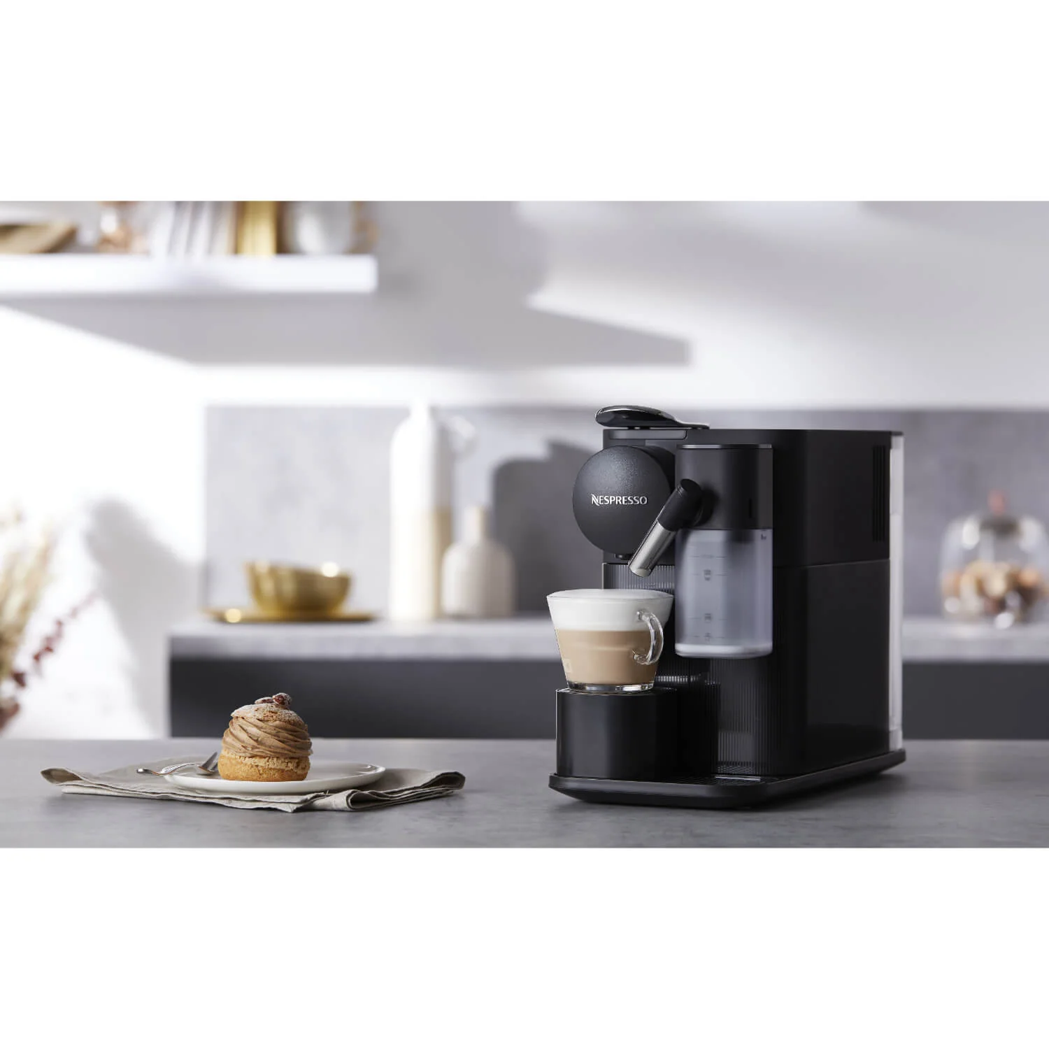 De'Longhi EN510.B Nespresso Lattissima One Capsule Espresso Coffee Machine - Black - Image 3