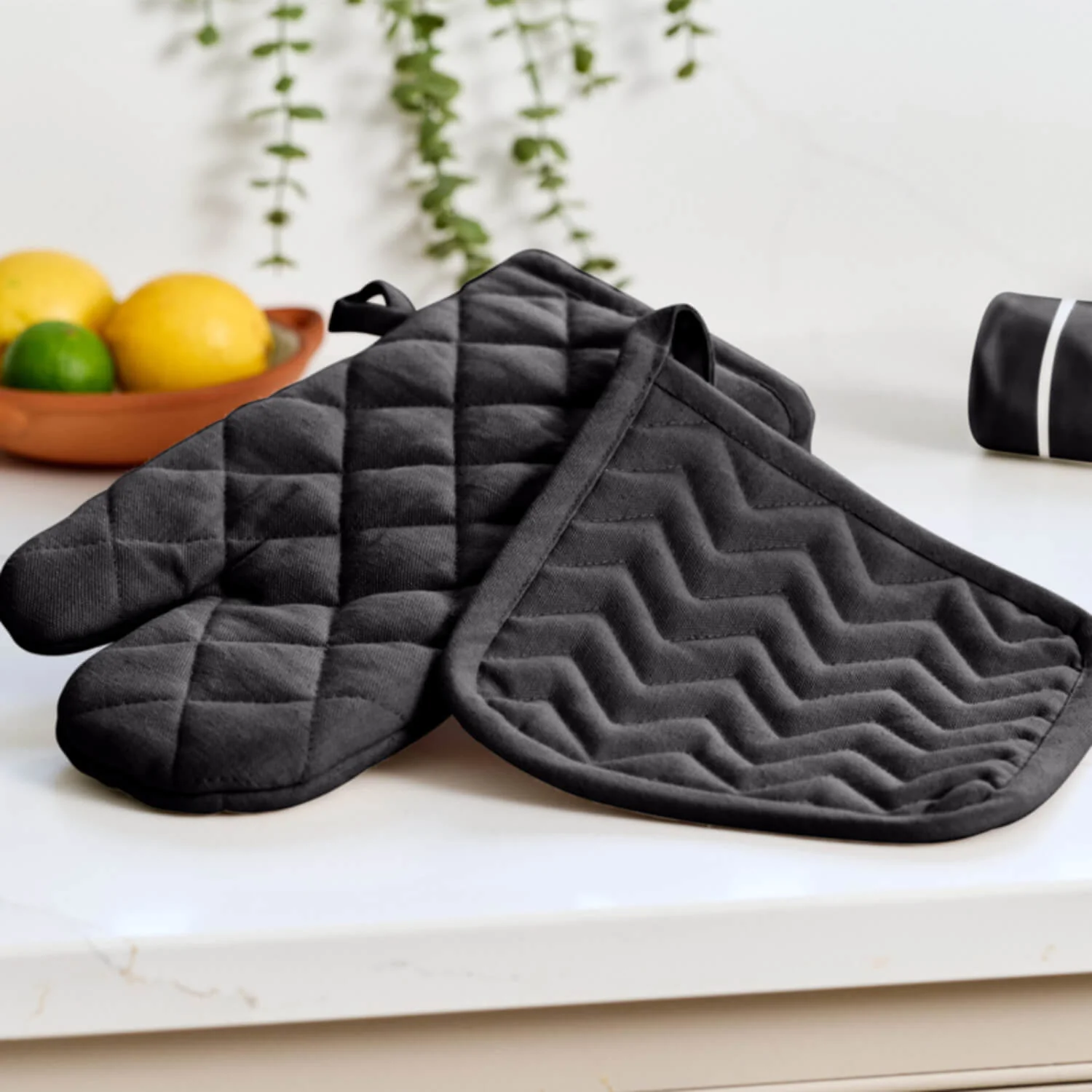 Dexam Love Colour Cotton Gauntlet - True Black - Image 4