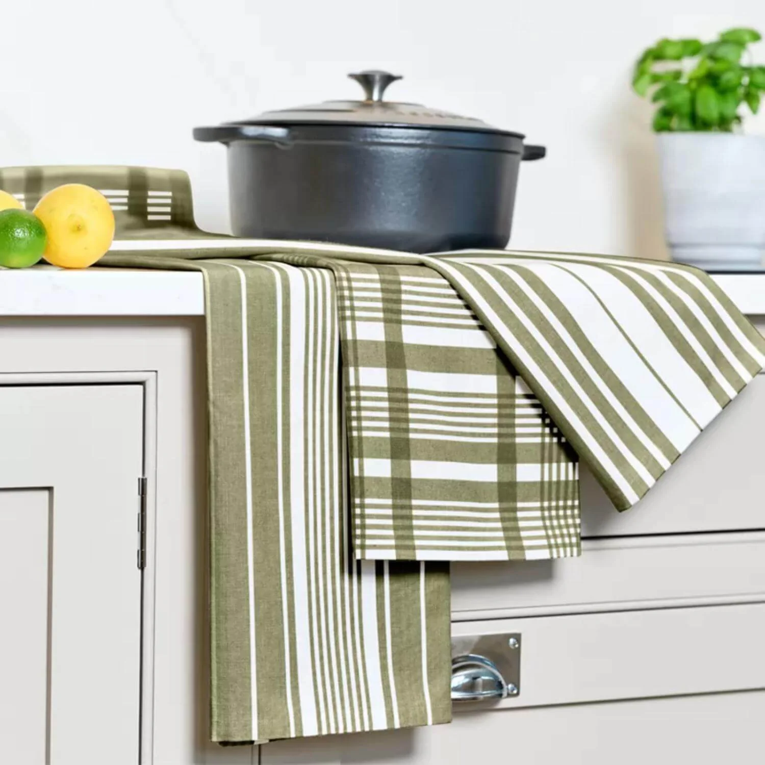Dexam Love Colour Set of 3 Extra Large Tea Towels - Olive Green - Image 3