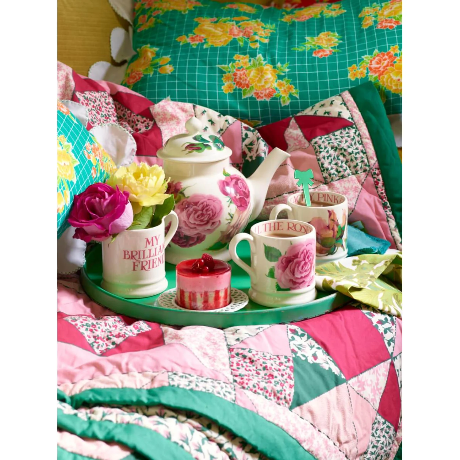 Emma Bridgewater Pink Toast Half Pint Mug - My Brilliant Friend - Image 6