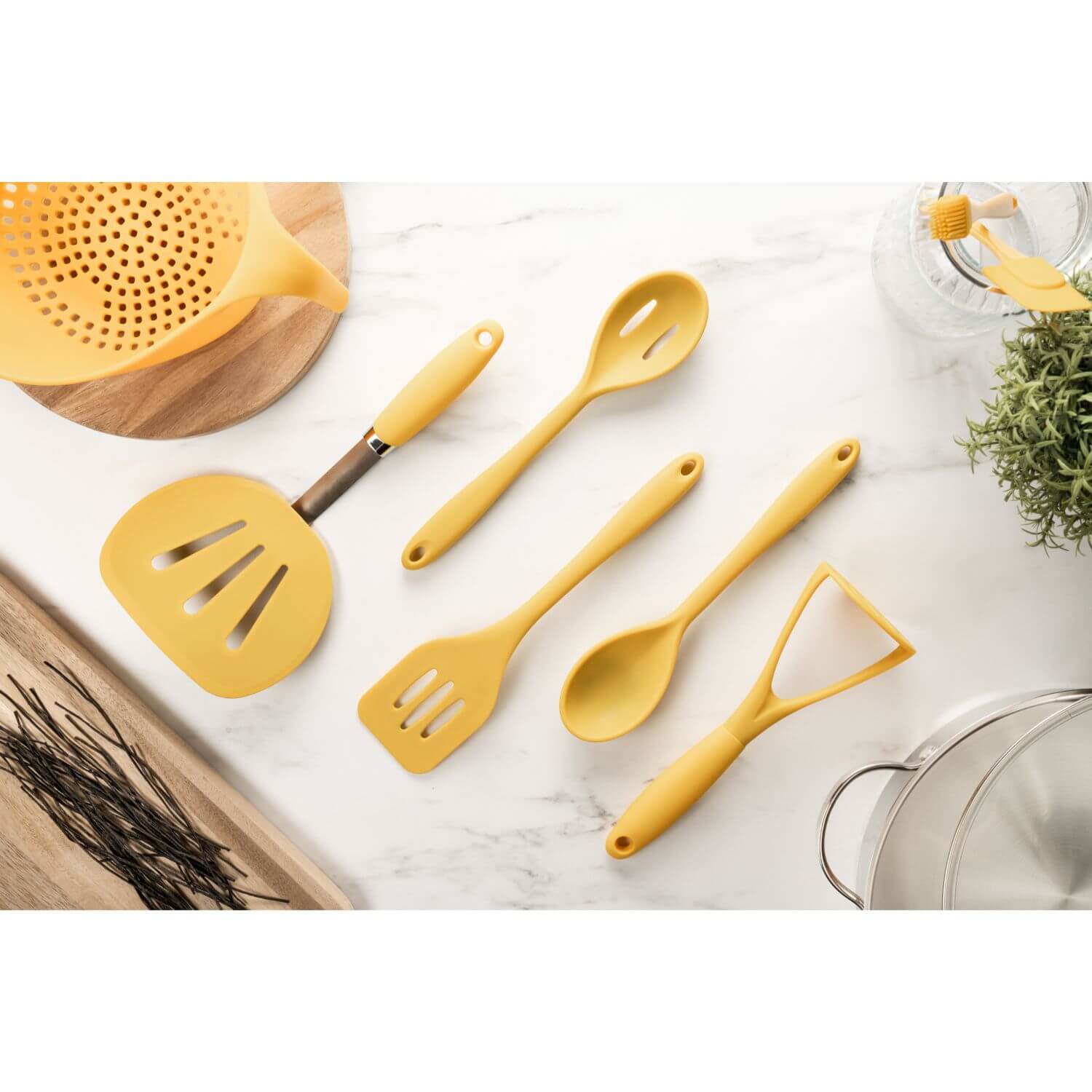 Fusion Twist Nylon Masher - Yellow - Image 3