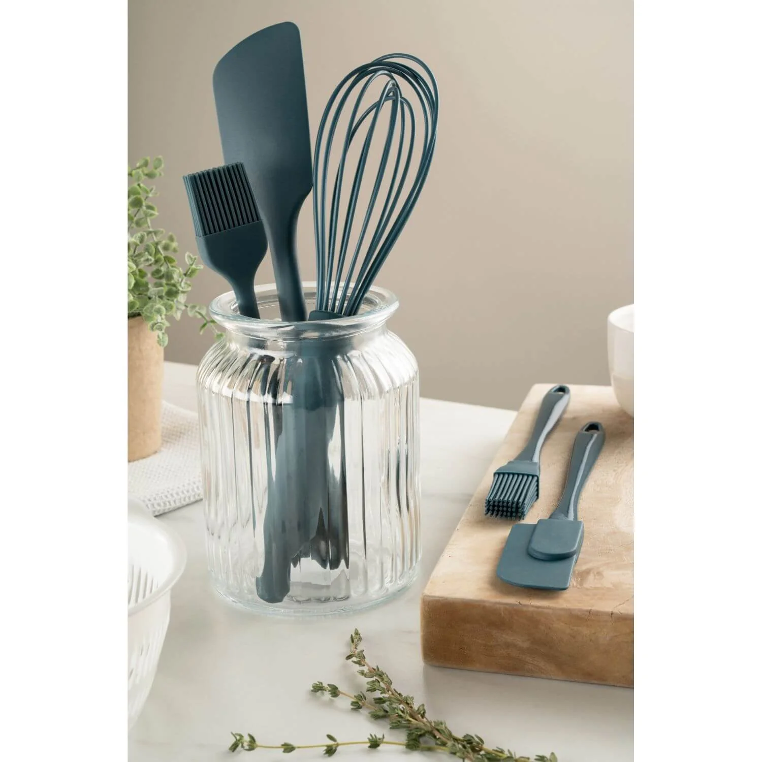 Fusion Twist Silicone Pastry Brush - Blue - Image 3