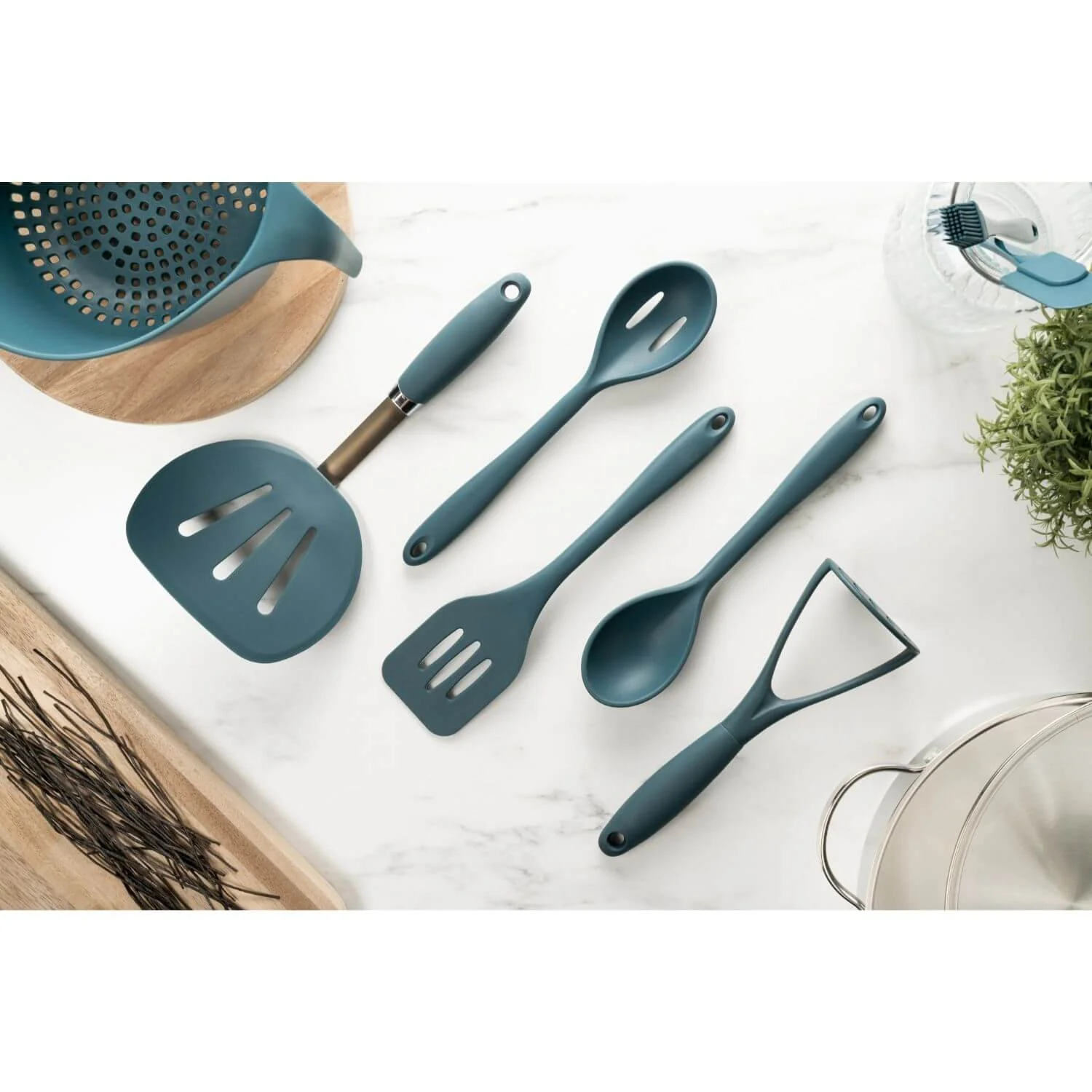 Fusion Twist Silicone Solid Spoon - Blue - Image 3