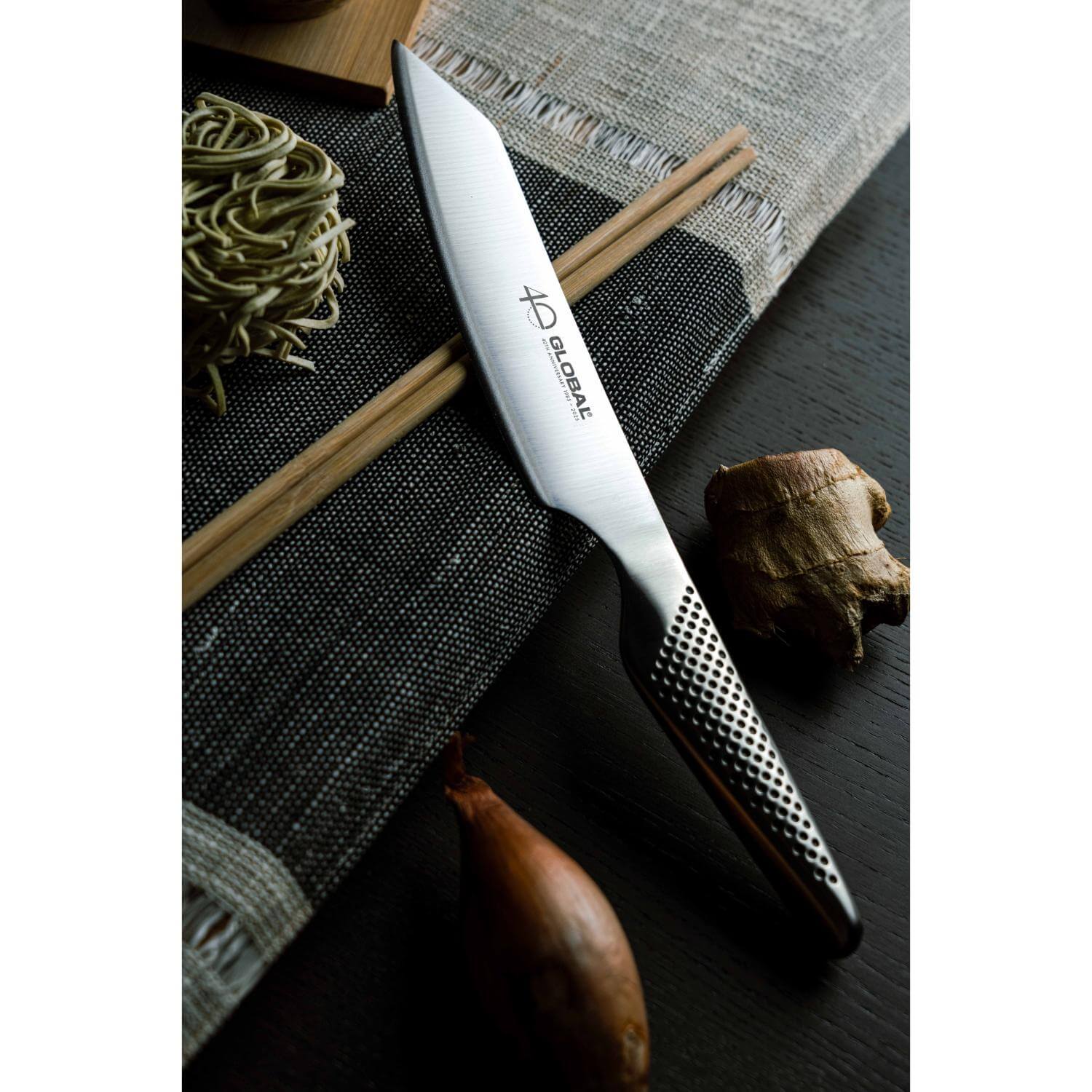 Global 40th Anniversary GS-110AN Kiritsuke 15cm Knife - Image 3