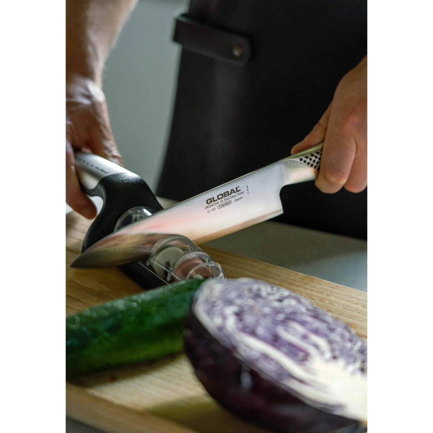 Global GS-550B Black & Silver 3 Wheel Knife Sharpener - Image 4