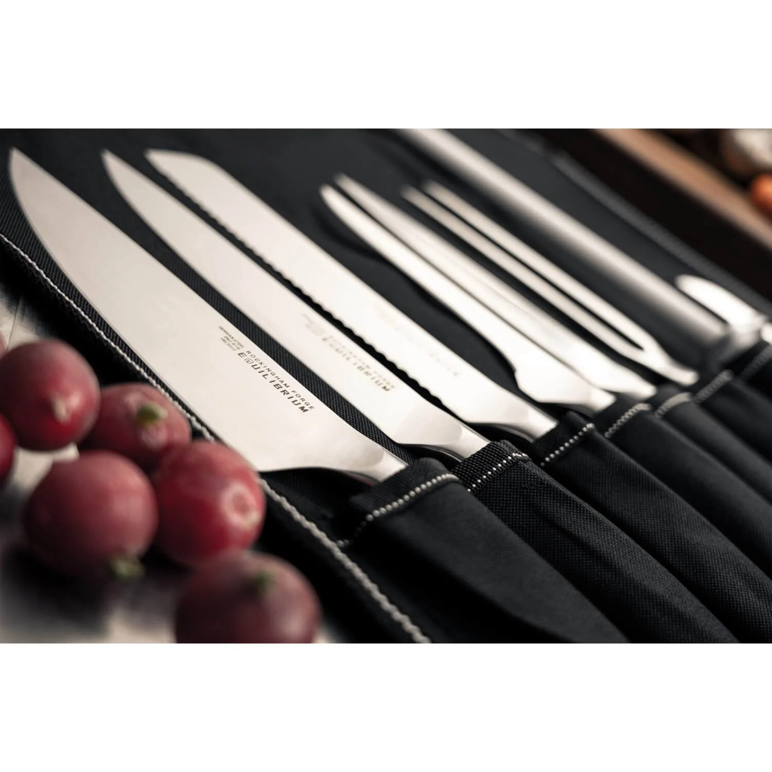 Rockingham Forge Equilibrium Fluted Santoku Knife - 18cm - Image 3