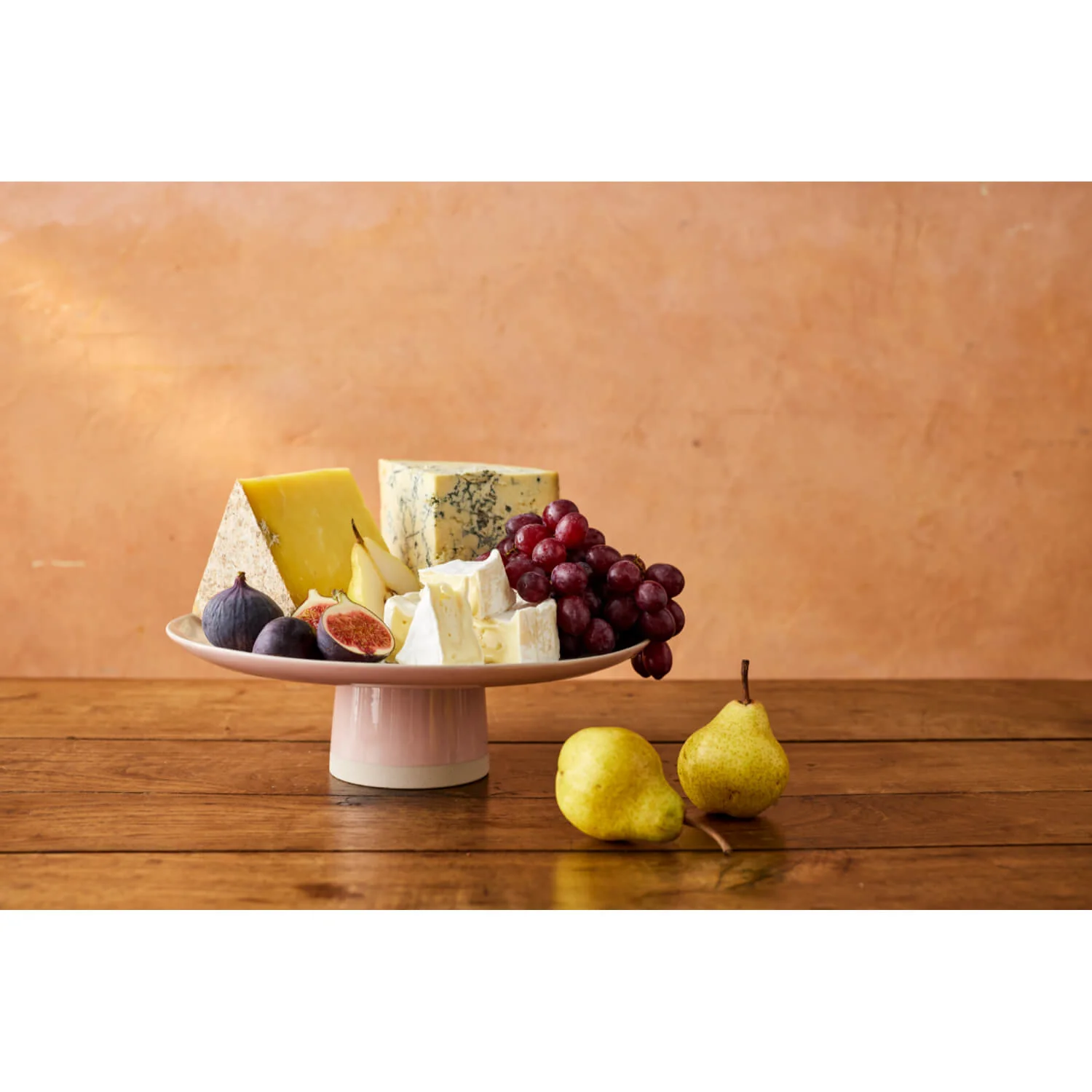 Jamie Oliver Big Love Stoneware Showstopper Cake Stand - Pink - Image 5