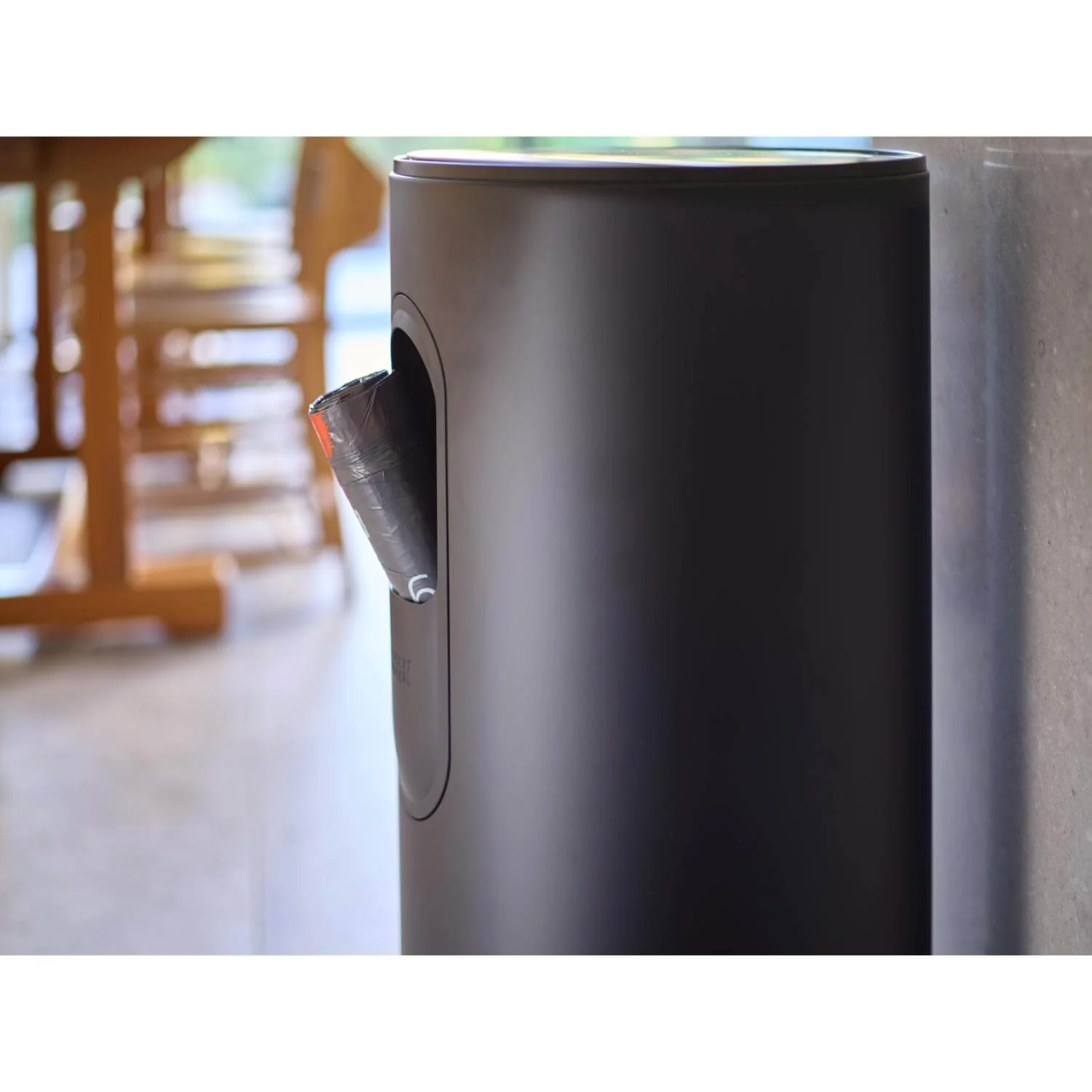 Joseph Joseph Arc 30 Litre Easy-Push Pedal Bin - Carbon Black - Image 6