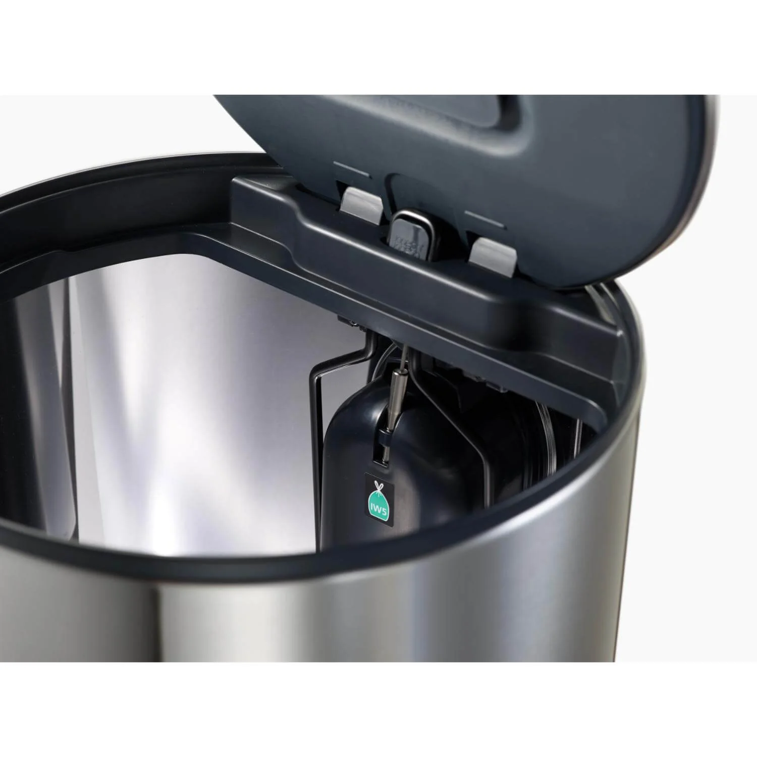 Joseph Joseph Arc 30 Litre Easy-Push Pedal Bin - Stainless Steel - Image 2