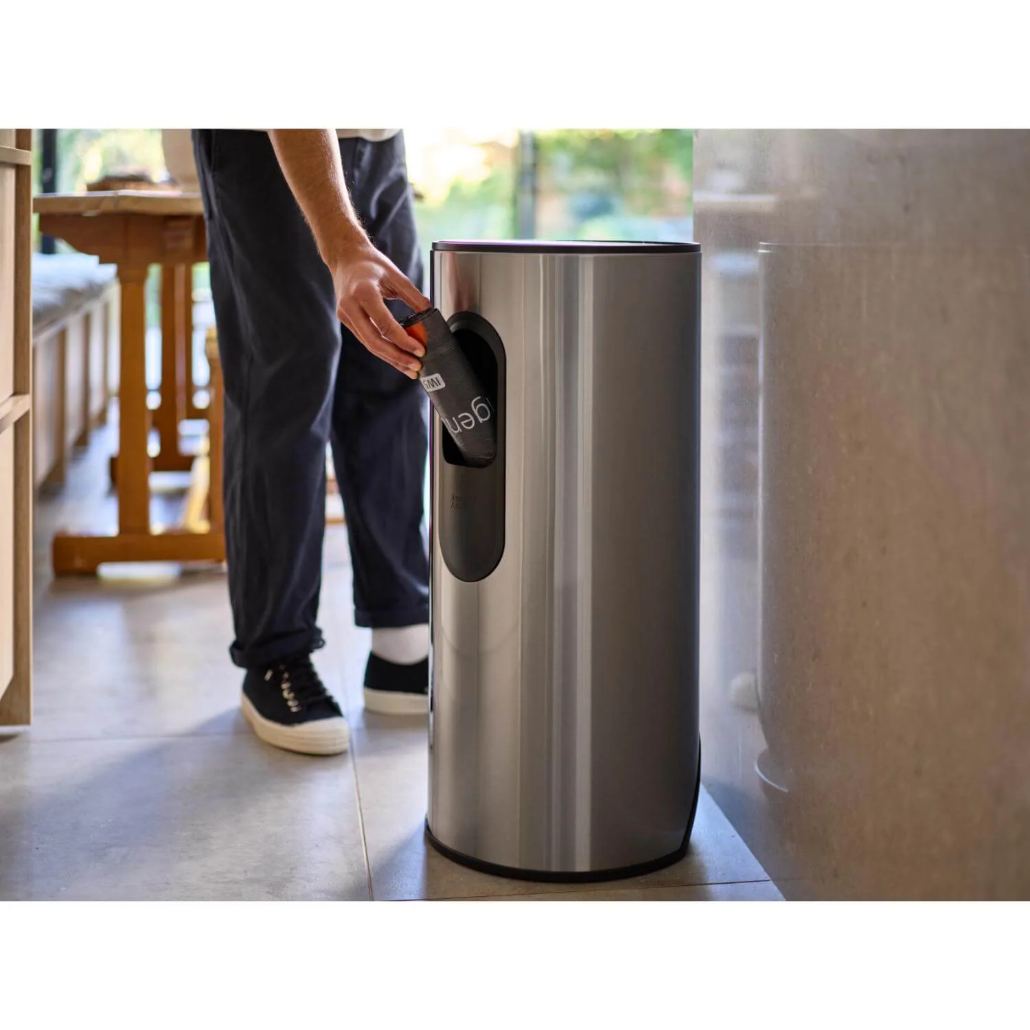 Joseph Joseph Arc 30 Litre Easy-Push Pedal Bin - Stainless Steel - Image 8