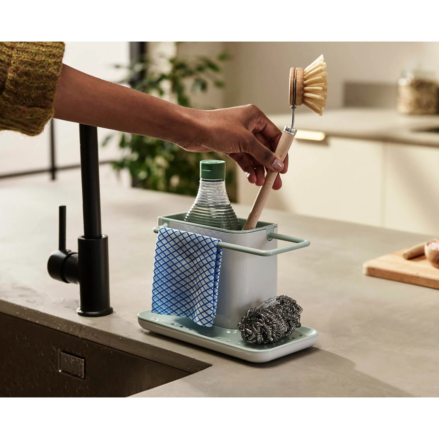 Joseph Joseph Caddy Sink Tidy - Light Stone & Sage Green - Image 8