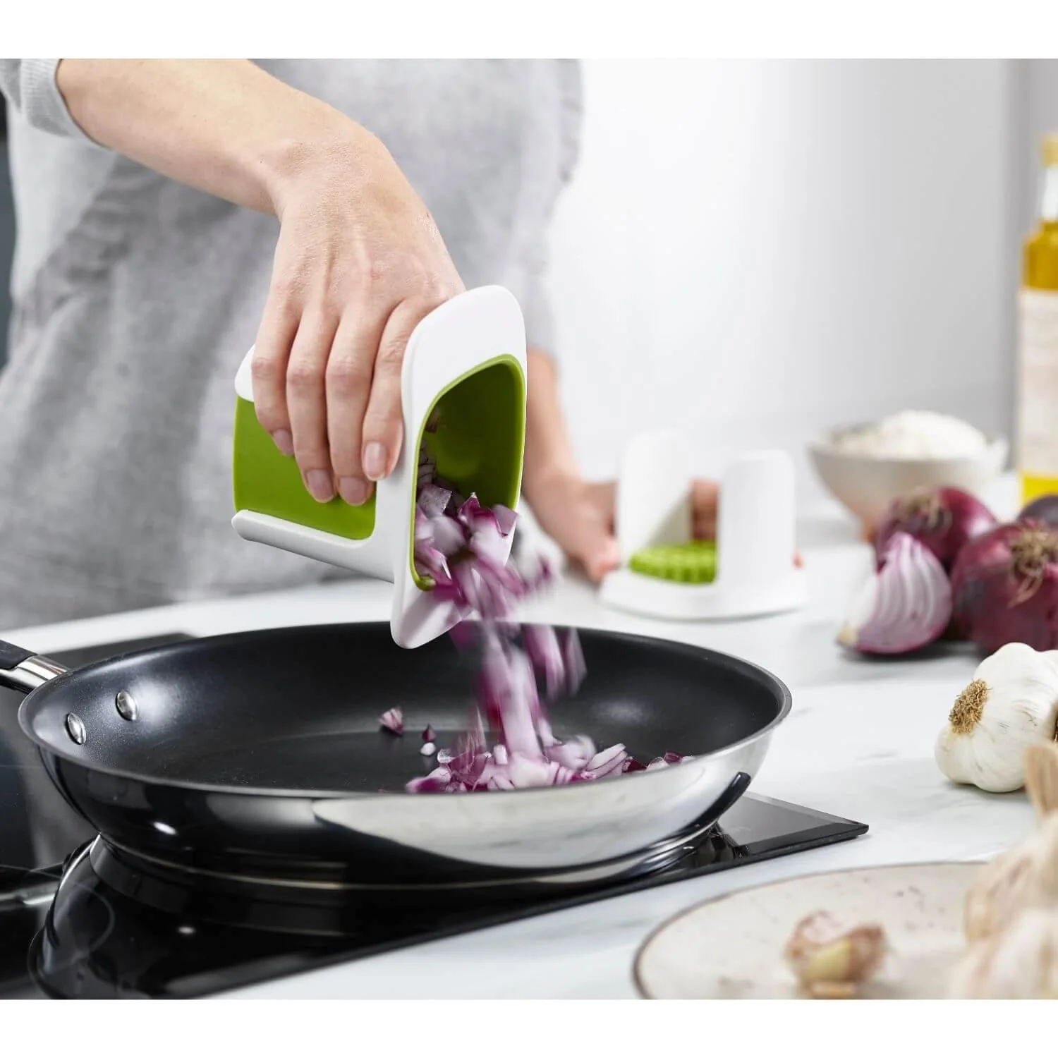 Joseph Joseph ChopCup Vegetable Dicer - White - Image 9