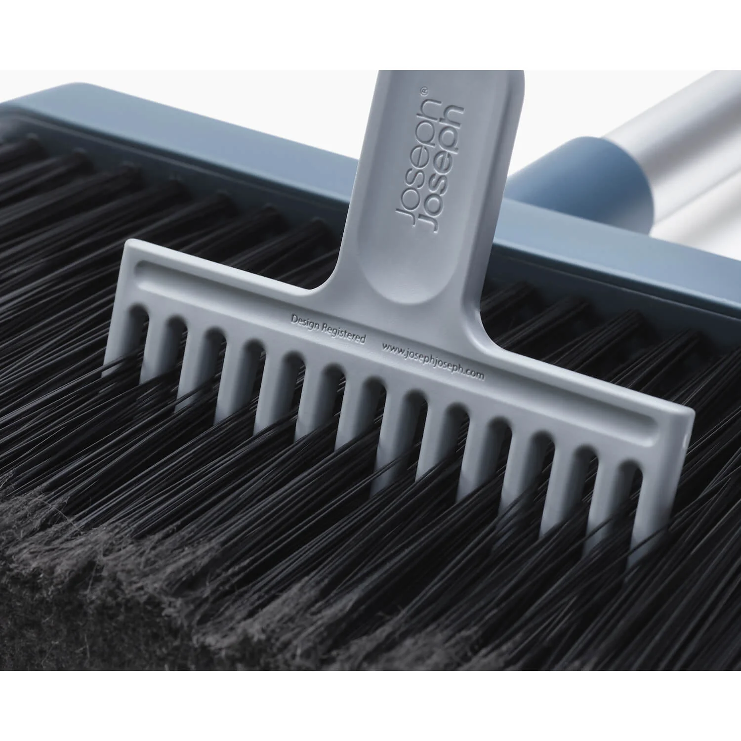 Joseph Joseph CleanStore Wall-Mounted Long Bristle Broom - Blue - Image 5