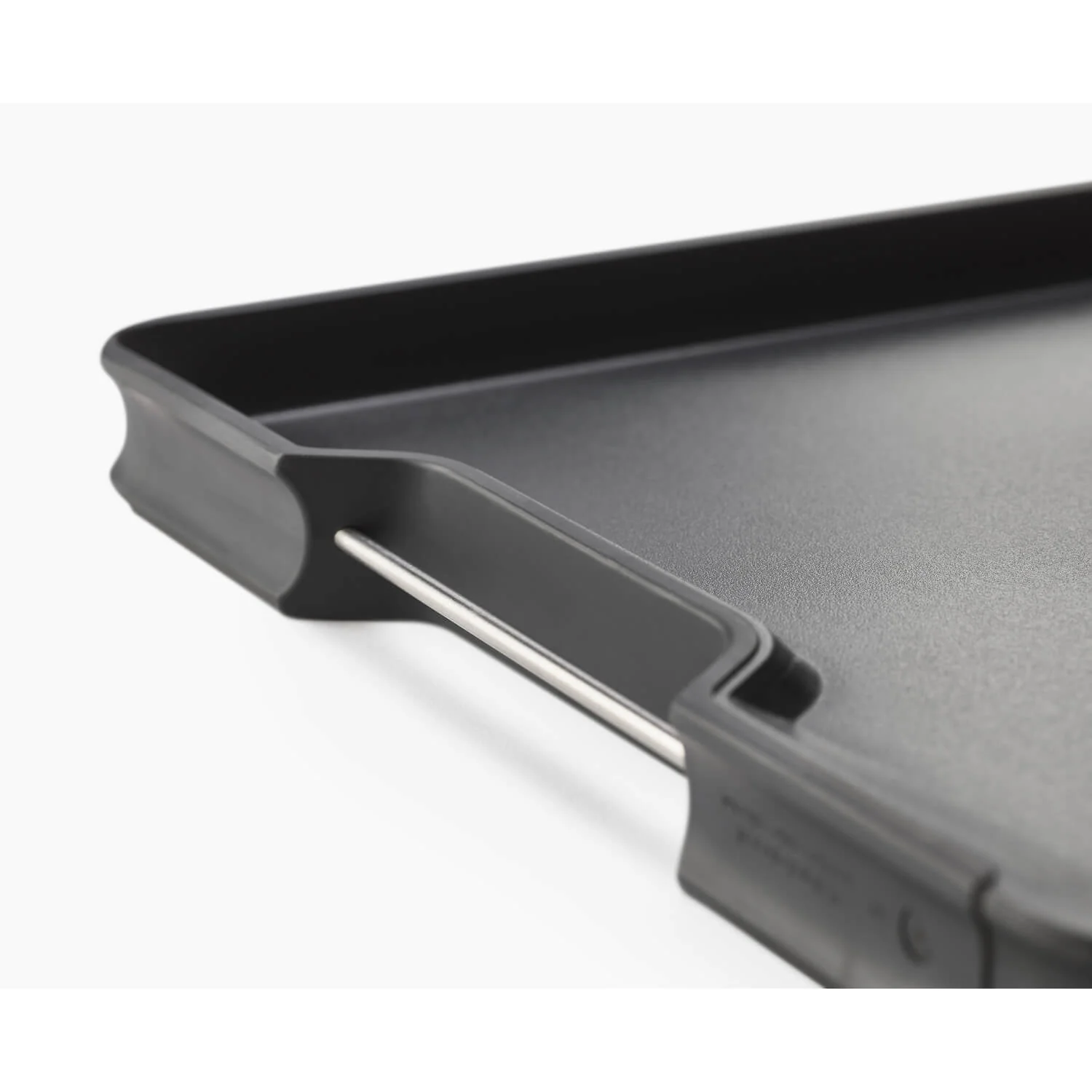 Joseph Joseph Cut&Carve Plus Multi-function Extra Large Chopping Board - Black - Image 3