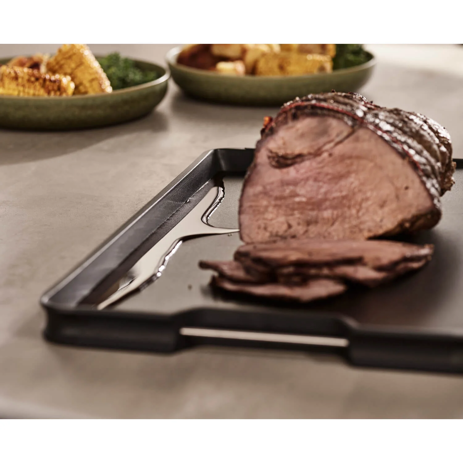 Joseph Joseph Cut&Carve Plus Multi-function Extra Large Chopping Board - Black - Image 6