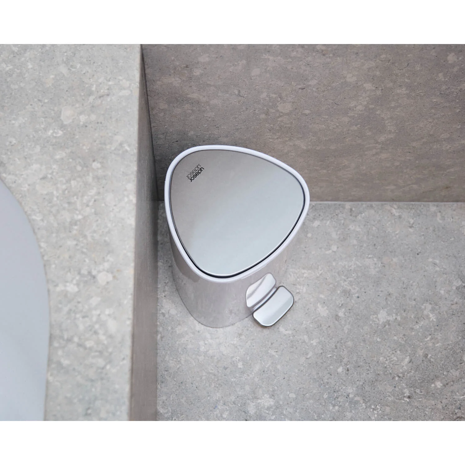 Joseph Joseph EasyStore™ 5 Litre Bathroom Pedal Bin - Gloss White - Image 7