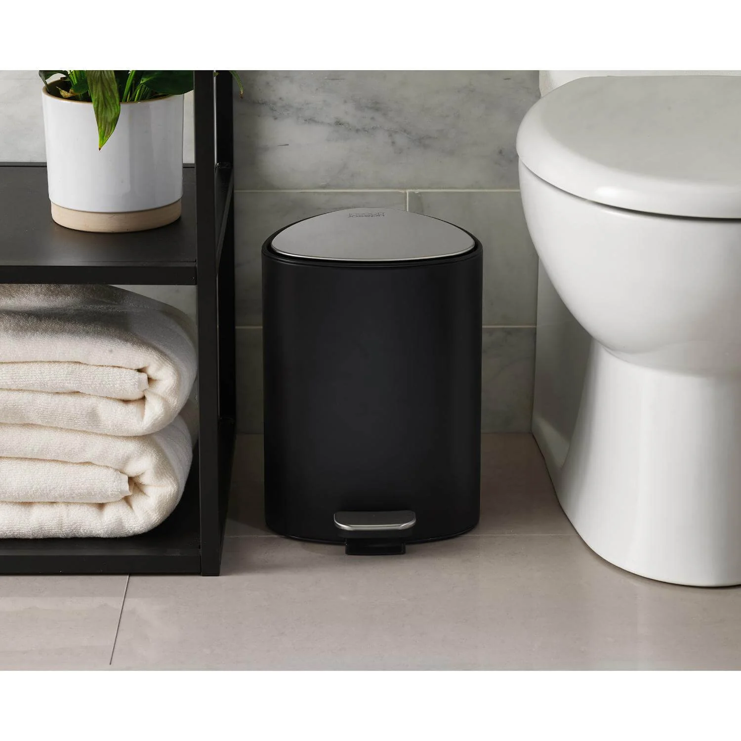 Joseph Joseph EasyStore 5-Litre Pedal Bin - Matt Black - Image 9