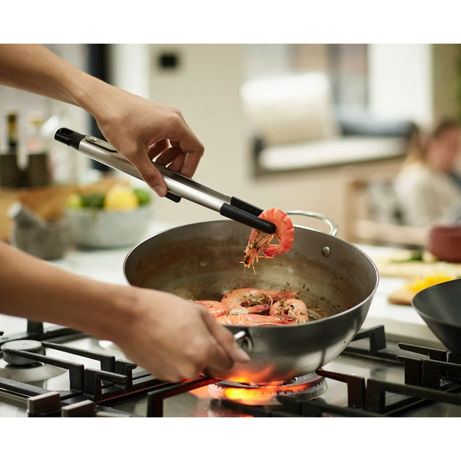 Joseph Joseph Elevate Fusion Stainless Steel & Silicone Precision Tongs - Image 9