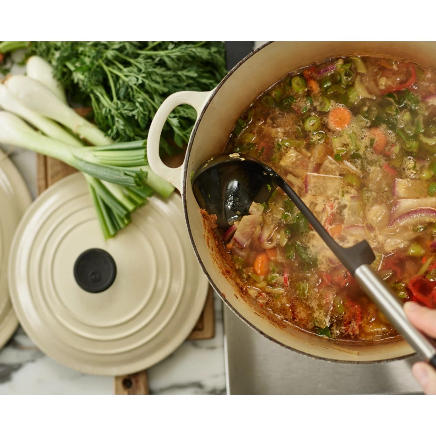 Joseph Joseph Elevate Stainless Steel & Silicone Ladle - Image 7
