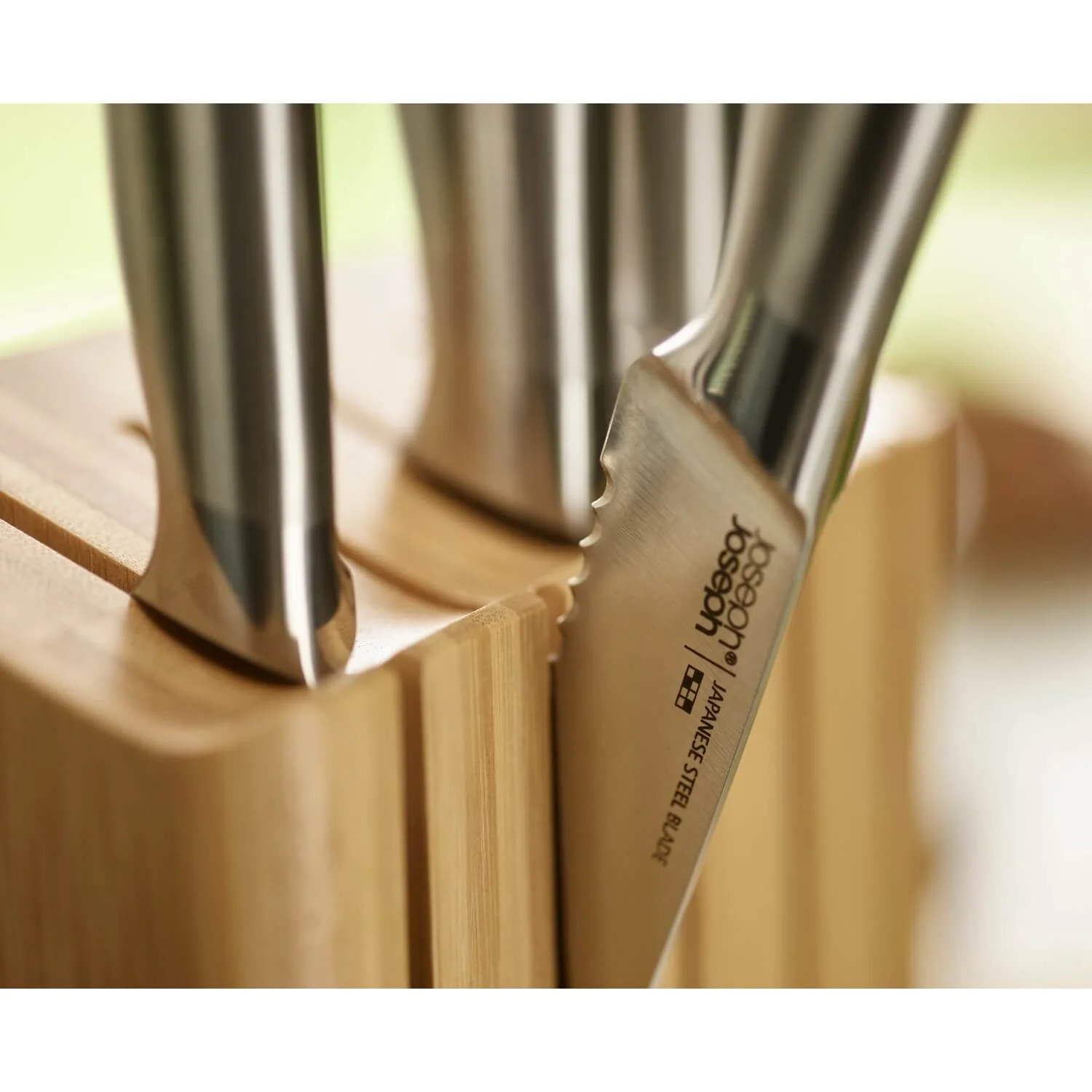 Joseph Joseph Elevate Steel 5-Piece Knife Set with Bamboo Block - Image 7