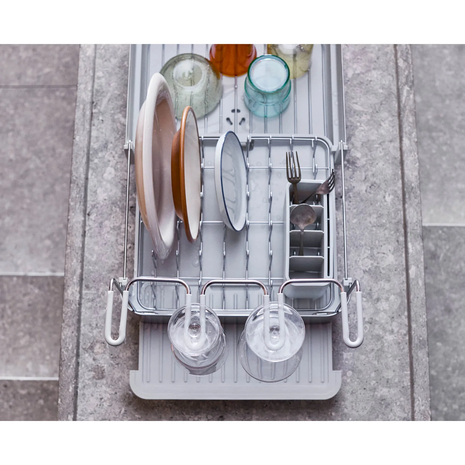 Joseph Joseph Extend™ Steel Plus Expandable Dish Drainer with Wine Rack - Light Stone - Image 9