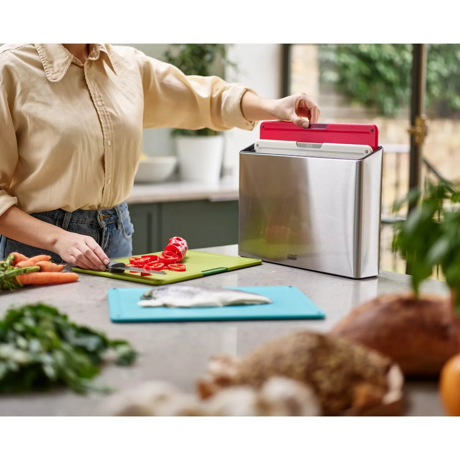 Joseph Joseph Folio Icon Steel 4-Piece Chopping Board Set - Image 4