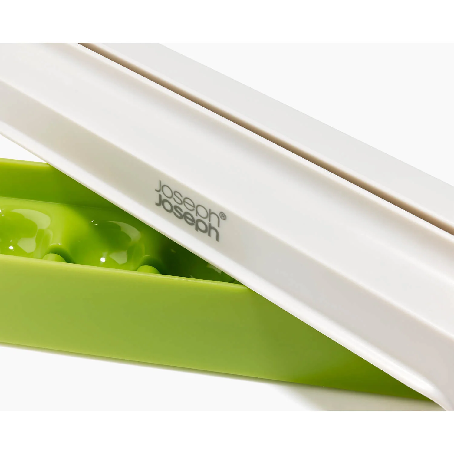 Joseph Joseph Halve-It™ Food Slicing Tool - Green - Image 3