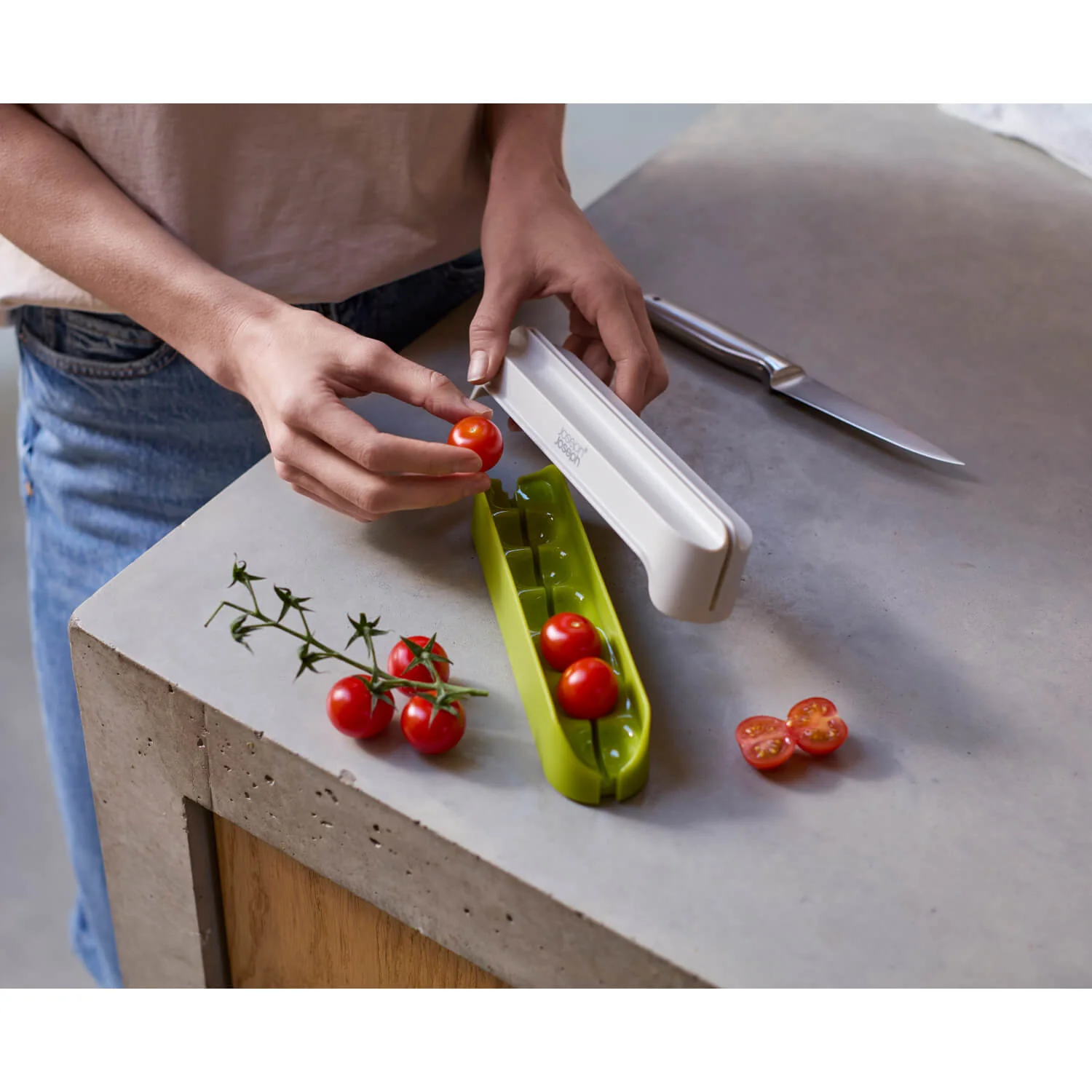 Joseph Joseph Halve-It™ Food Slicing Tool - Green - Image 6
