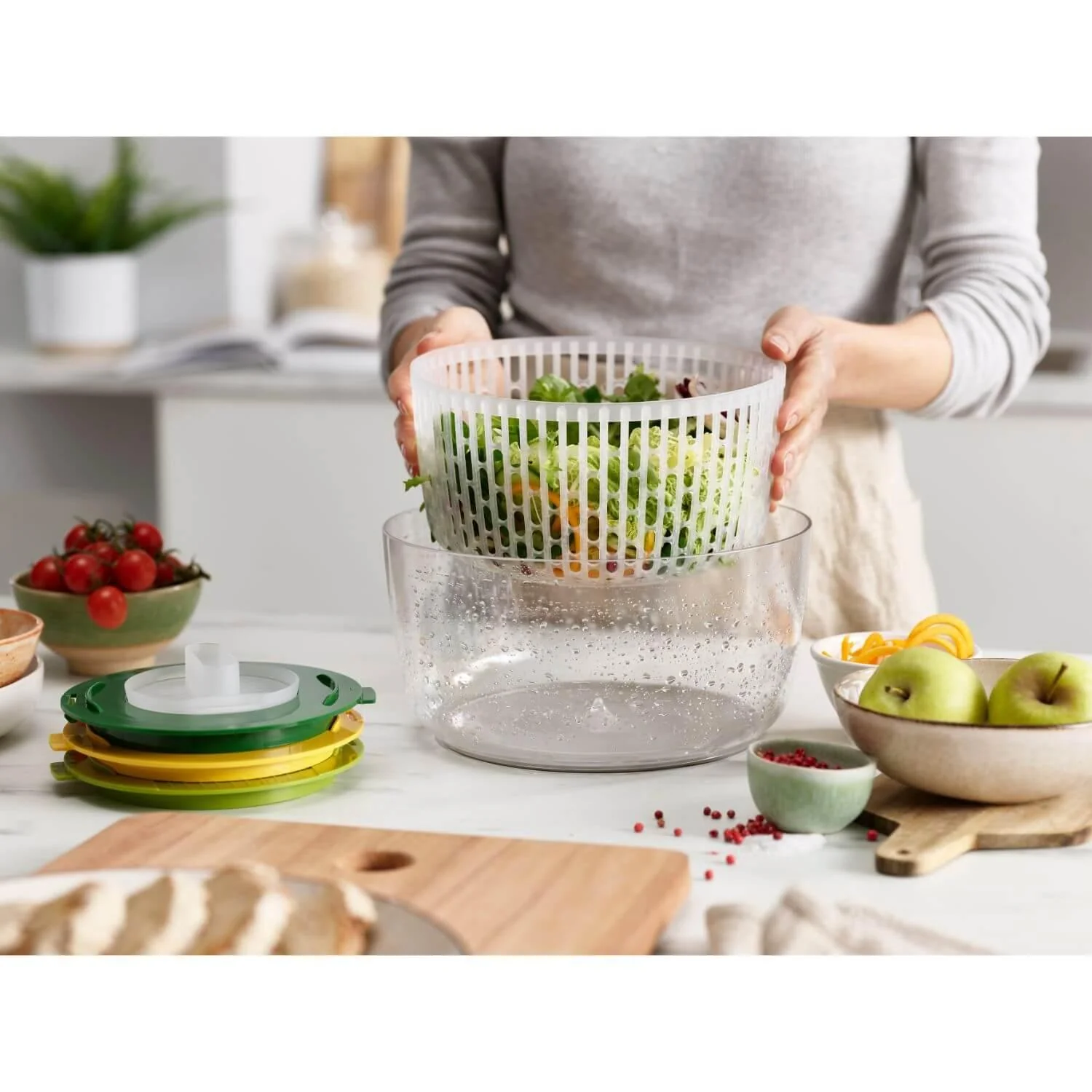 Joseph Joseph Multi Prep 4 Piece Salad Set - Green - Image 4