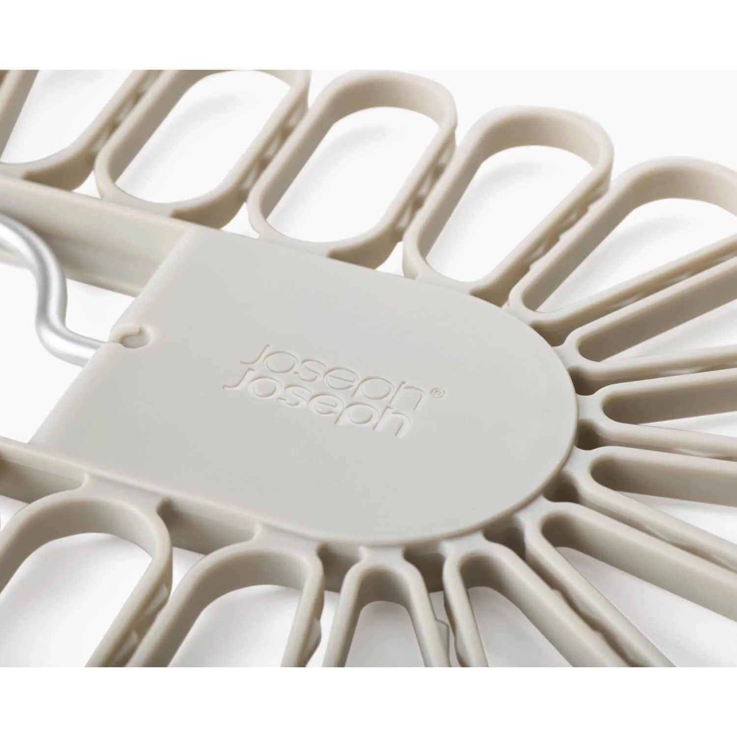 Joseph Joseph Petal™ 22 Piece QuickGrip Small Items Hanger - Ecru - Image 2