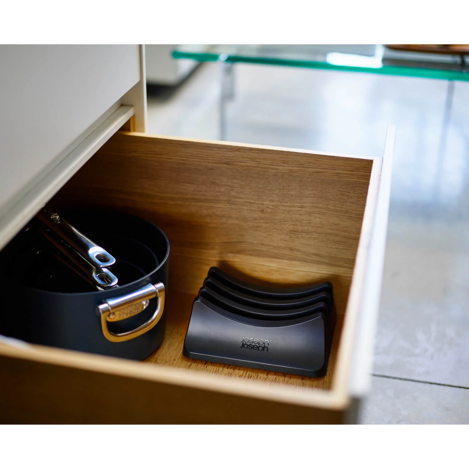 Joseph Joseph Space 3-Piece Lid Storage Stand - Image 6