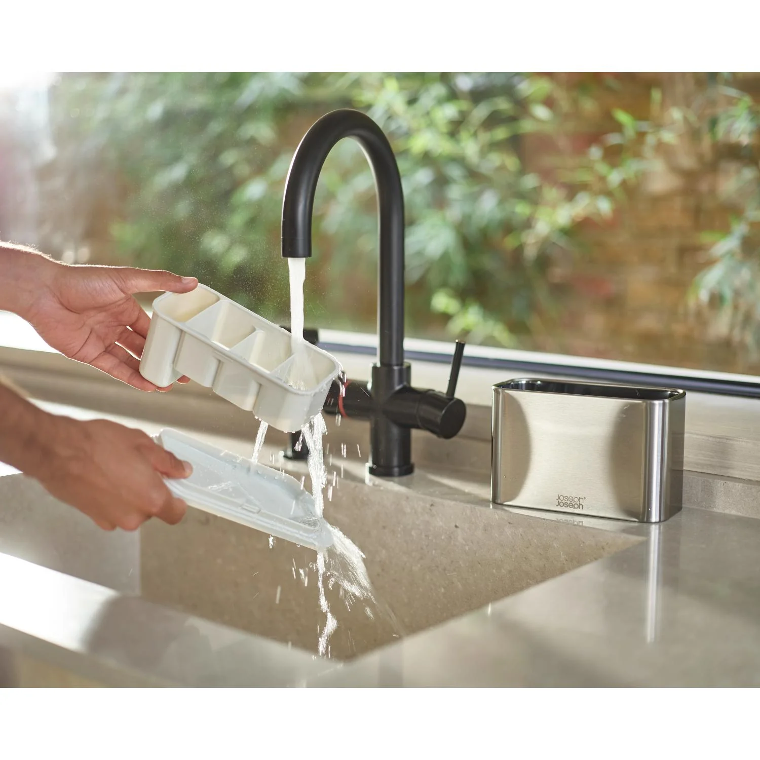 Joseph Joseph Surface Stainless Steel Cutlery Drainer - Light Stone - Image 8