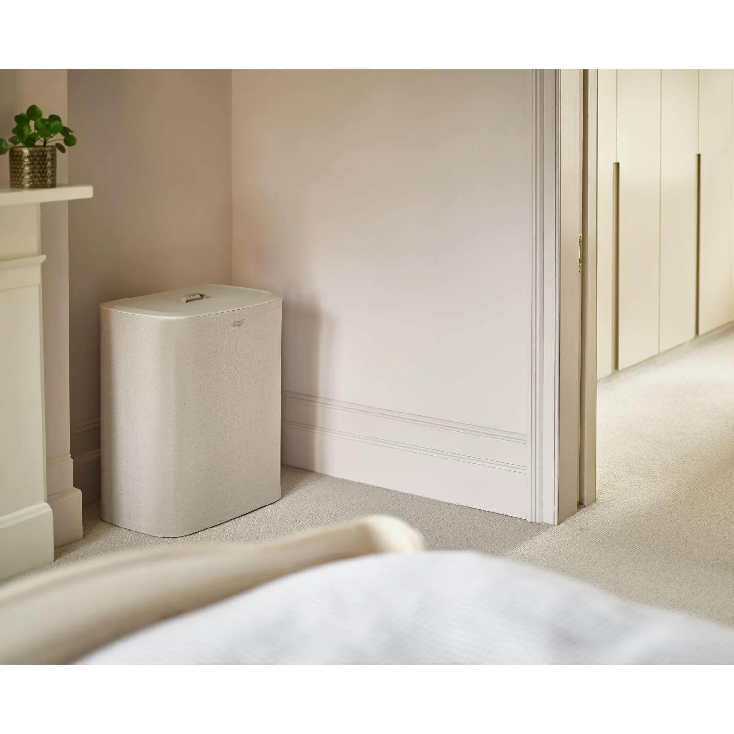 Joseph Joseph Tota Trio 90 Litre Separation Laundry Basket - Ecru - Image 9